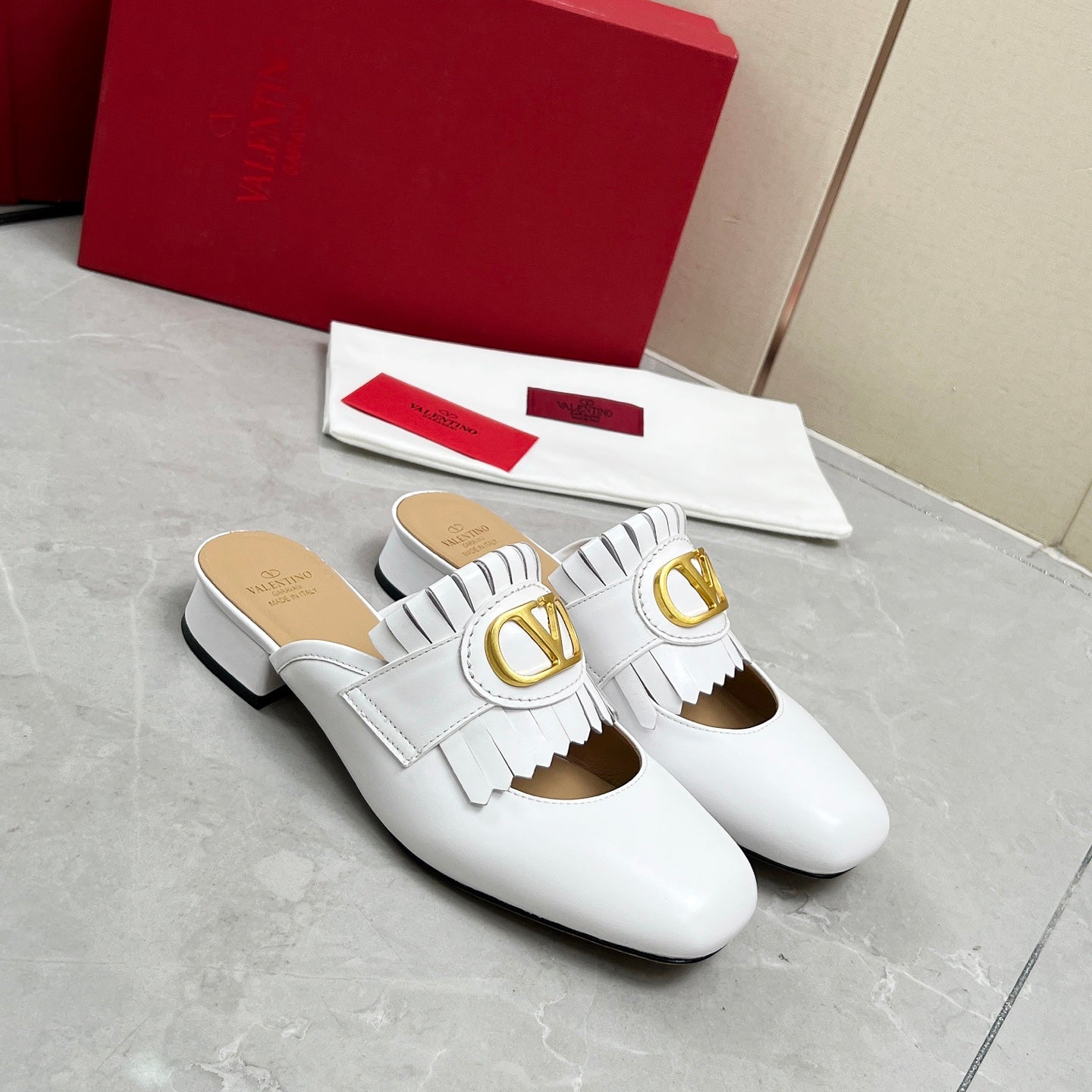 VT 25 Signature Mule Loafer Ivory Calf Leather 293947