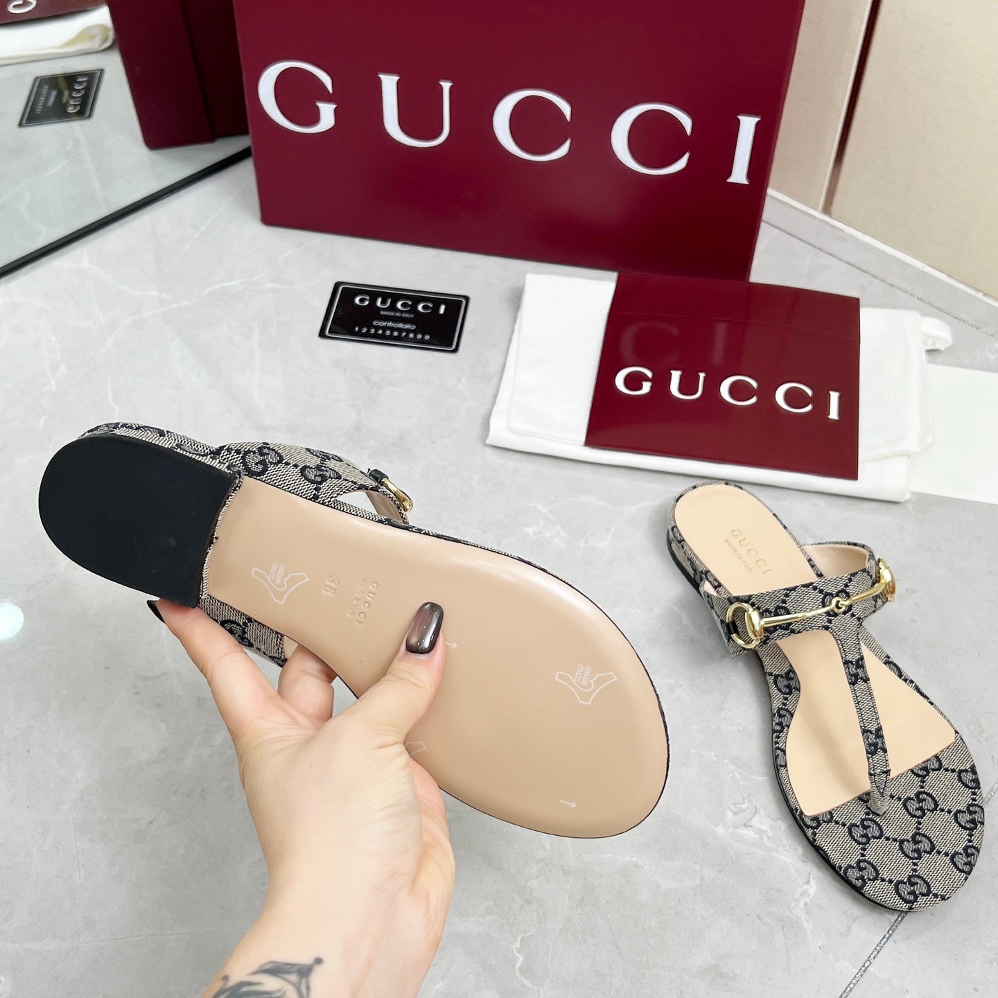 GC 25 Horsebit Thong Sandals Gray Canvas Leather 293854