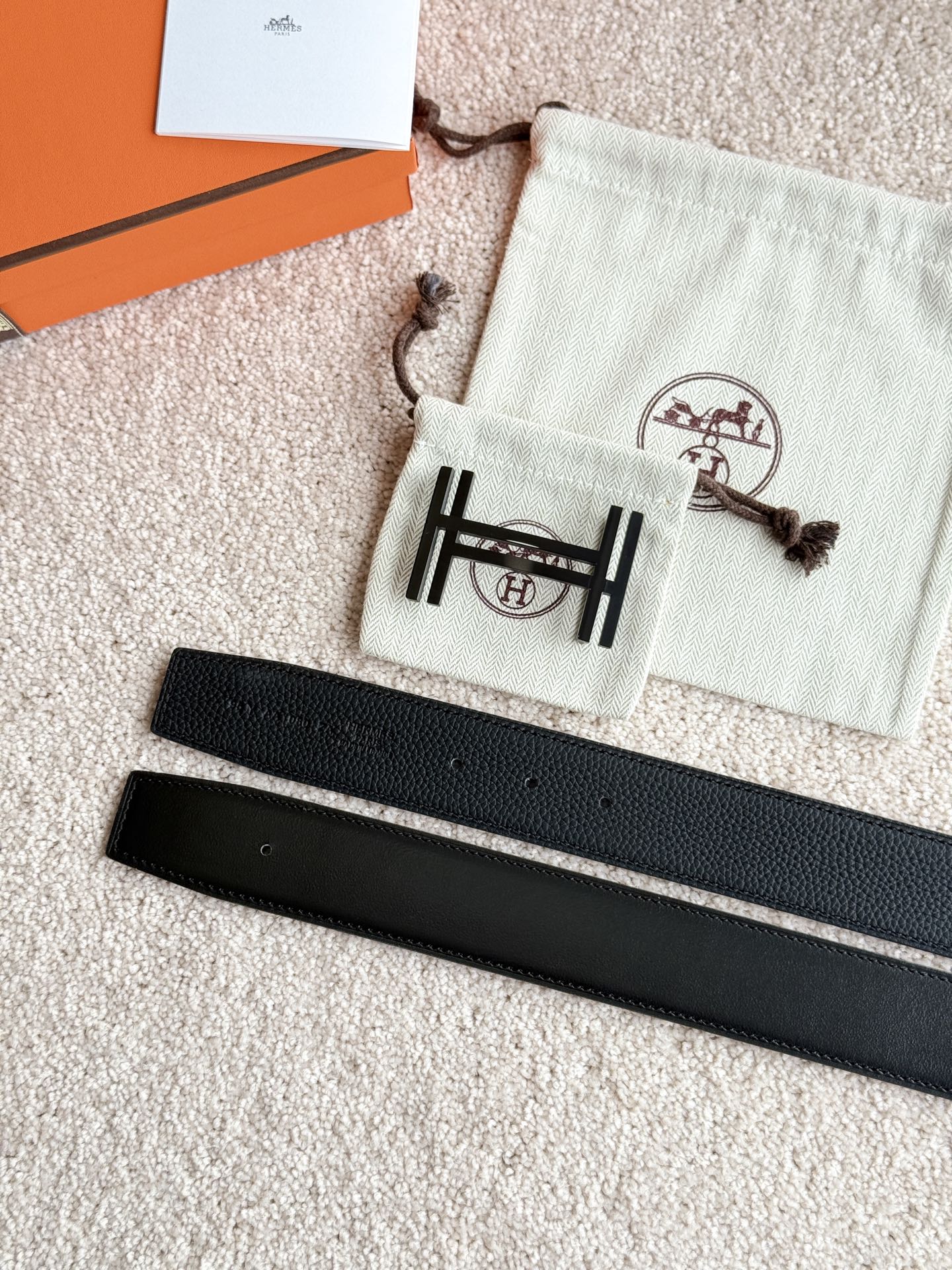 HM H Au Carre Buckle Belt 38mm Black Calfskin 187506