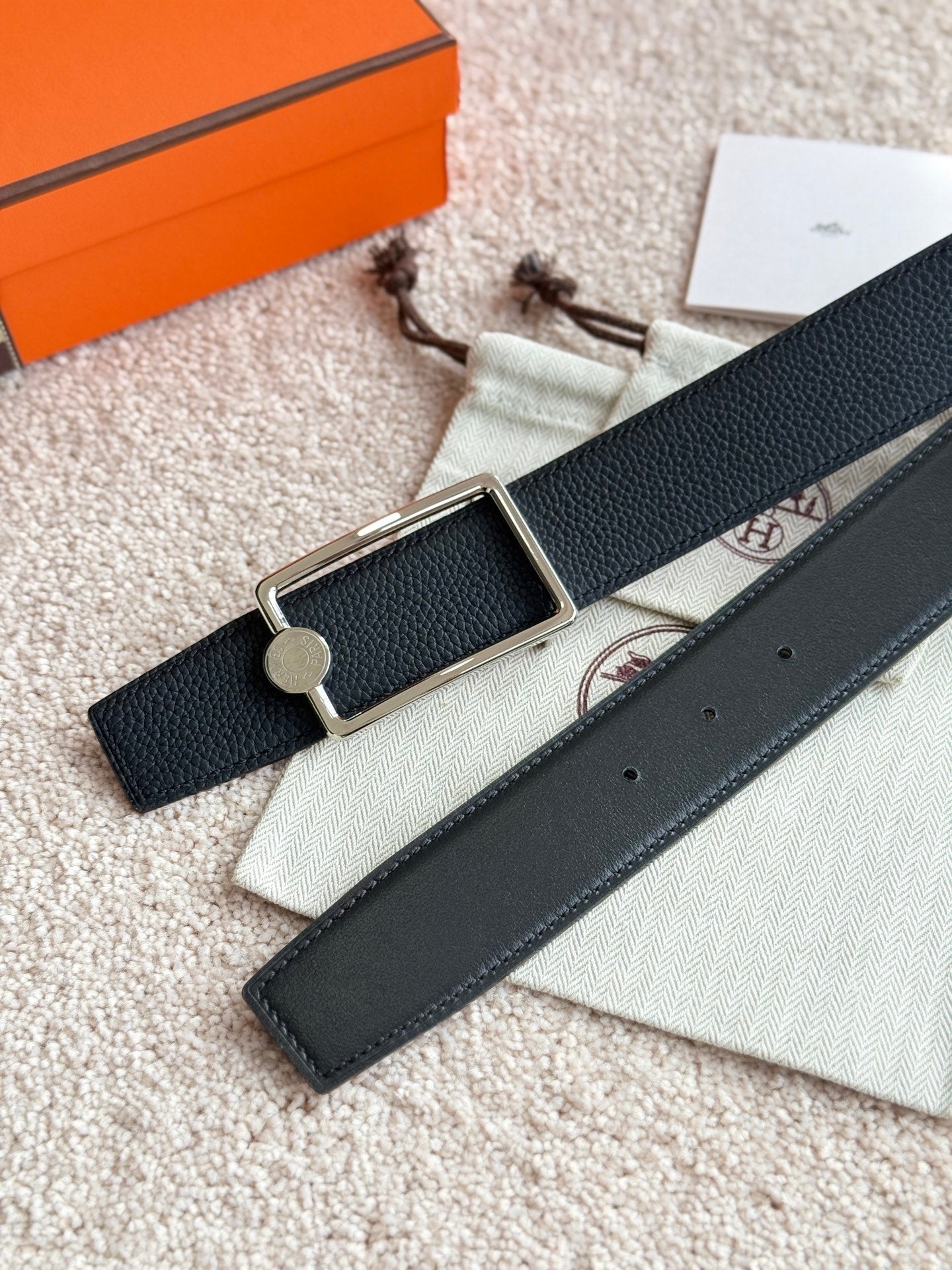 HM Silver Oscar Buckle Belt 38mm Black Leather 187784