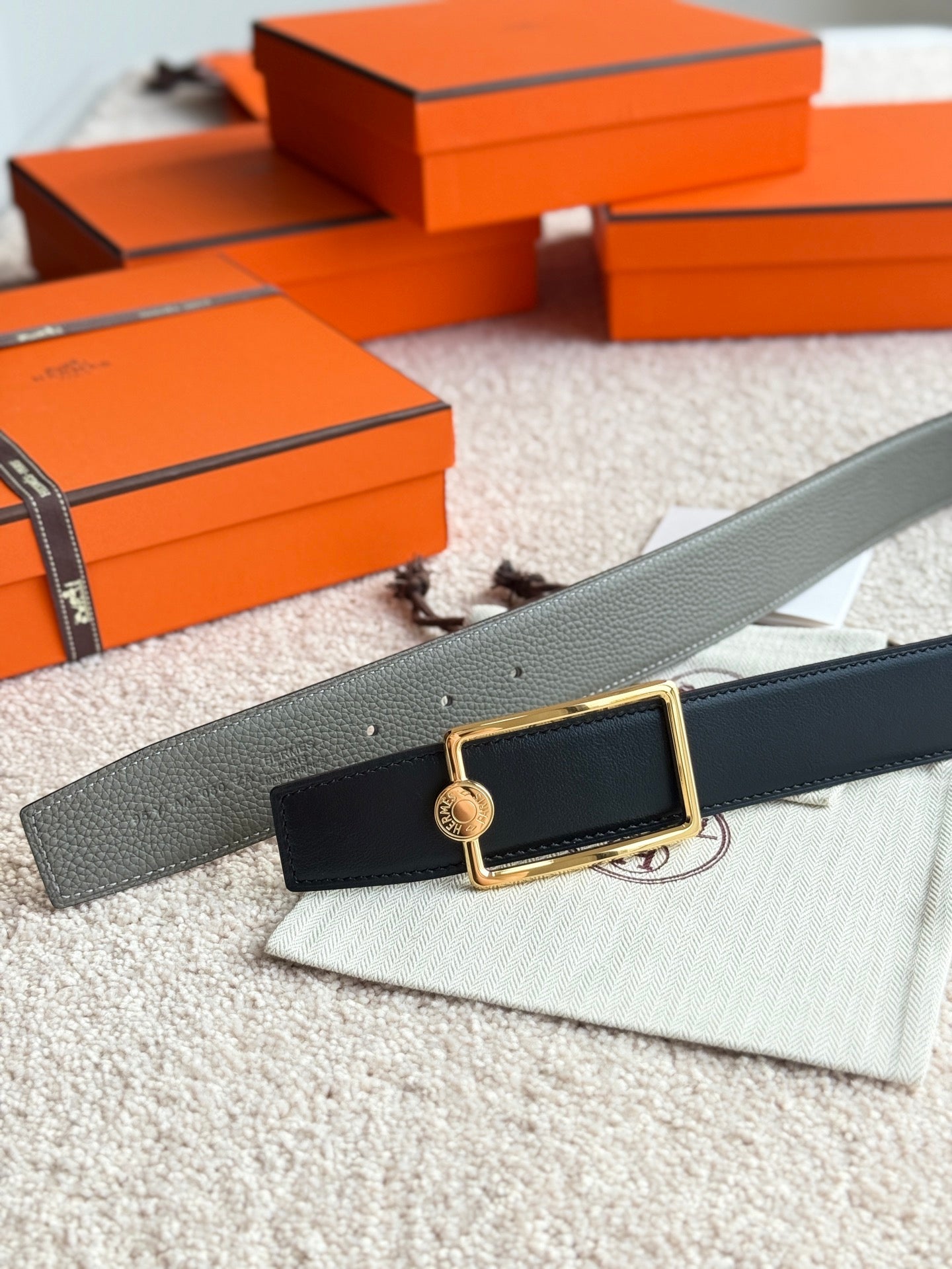 HM Gold Oscar Buckle Belt 38mm Meyer gray Leather 187783
