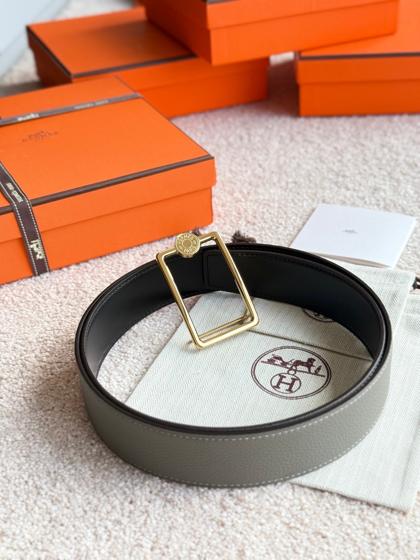 HM Gold Oscar Buckle Belt 38mm Meyer gray Leather 187783