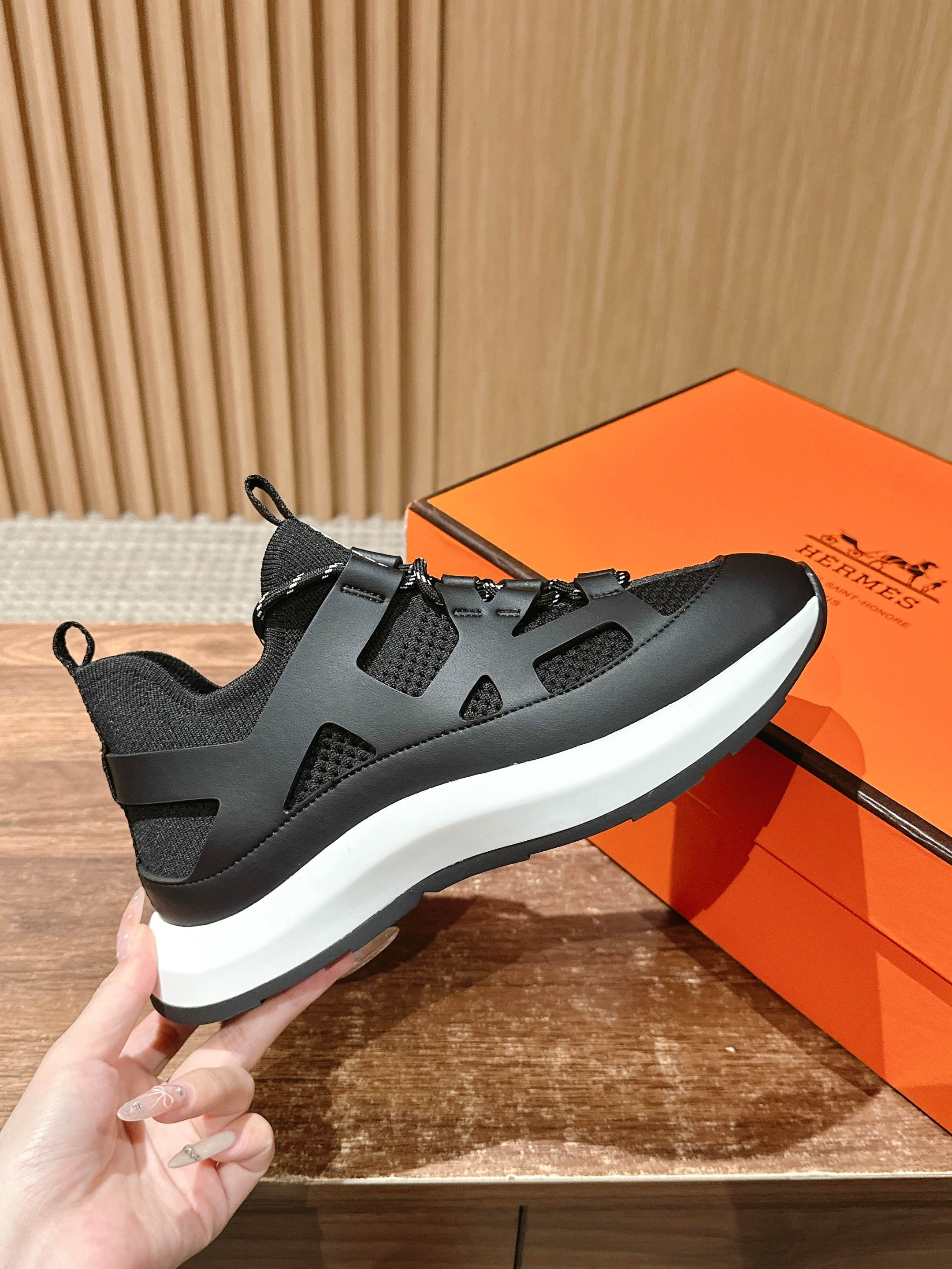 HM Katana Sneaker Black Calfskin 317599