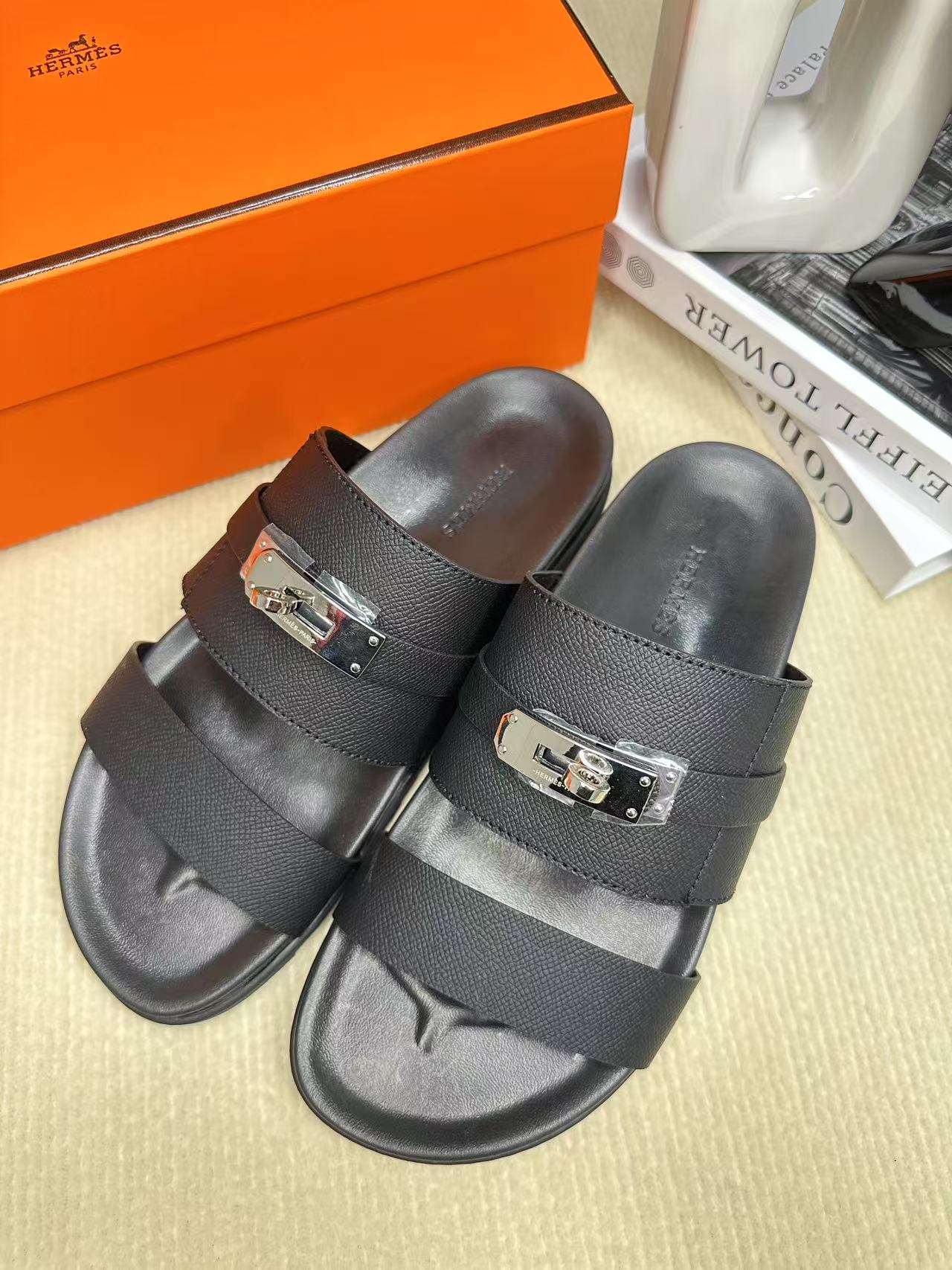 HM Men's Jackson Slide Blackish Cowhide 540231