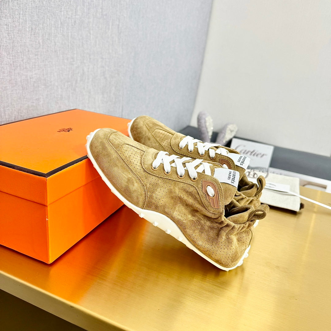 HM Sneaker In 25mm Light Yellow Brown Suede  956333