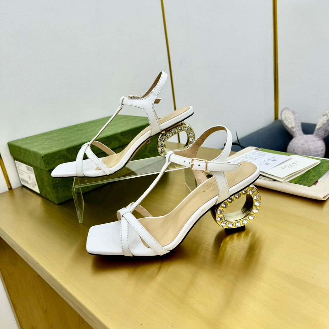 MEDIUM-HEEL SANDAL IN WHITE CALFSKIN WITH RHINSTONES