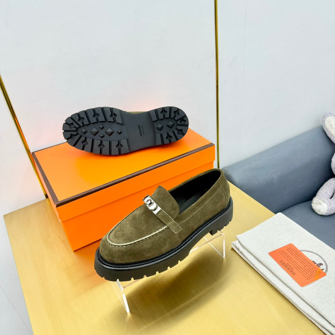 HM Icone Loafer Olive Suede