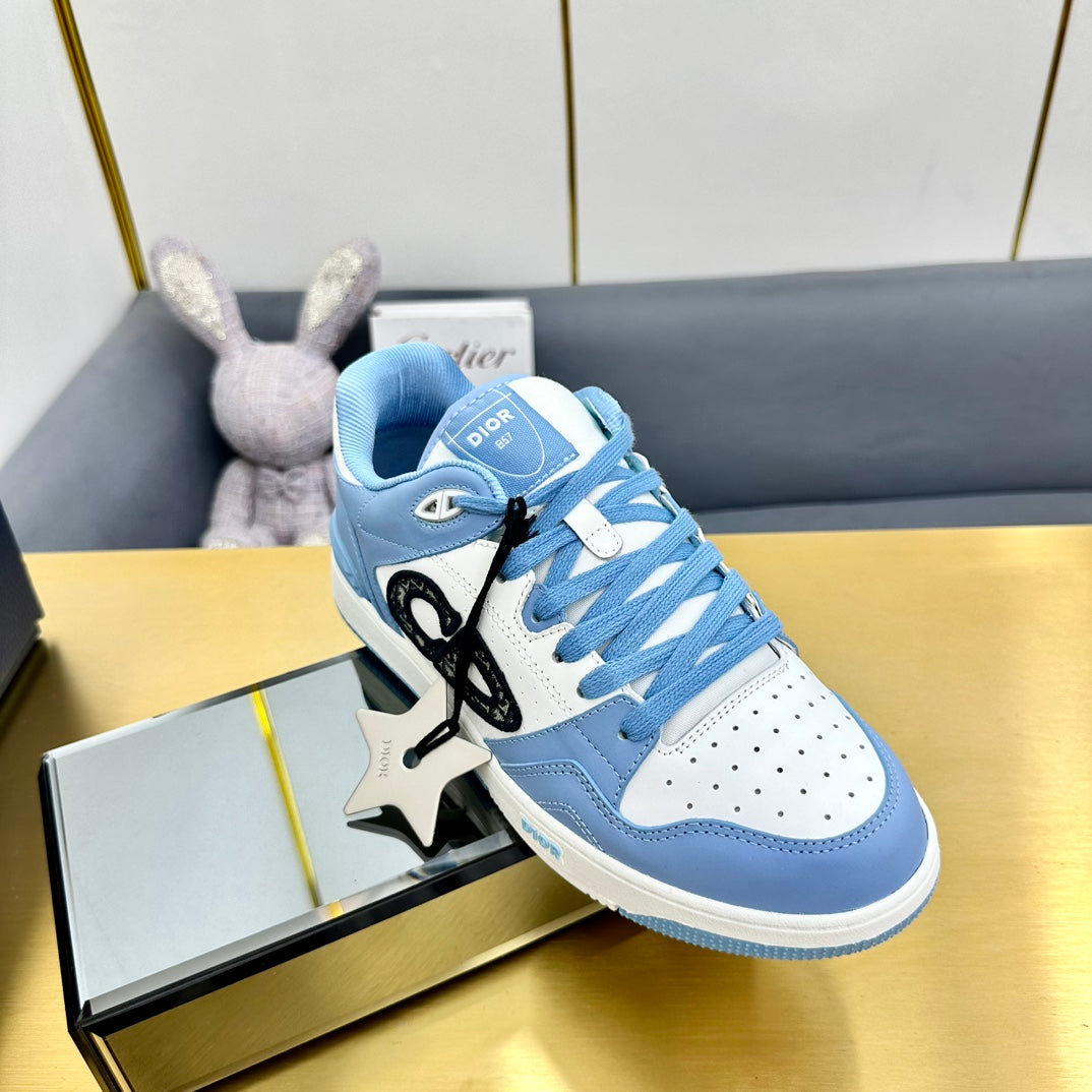 CD B57 Mid-Top Sneaker In Could Blue Calfskin  993845