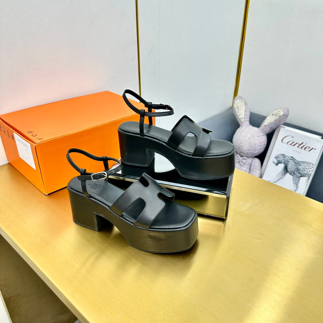 HM Platform Slingback Black Calfskin 370757