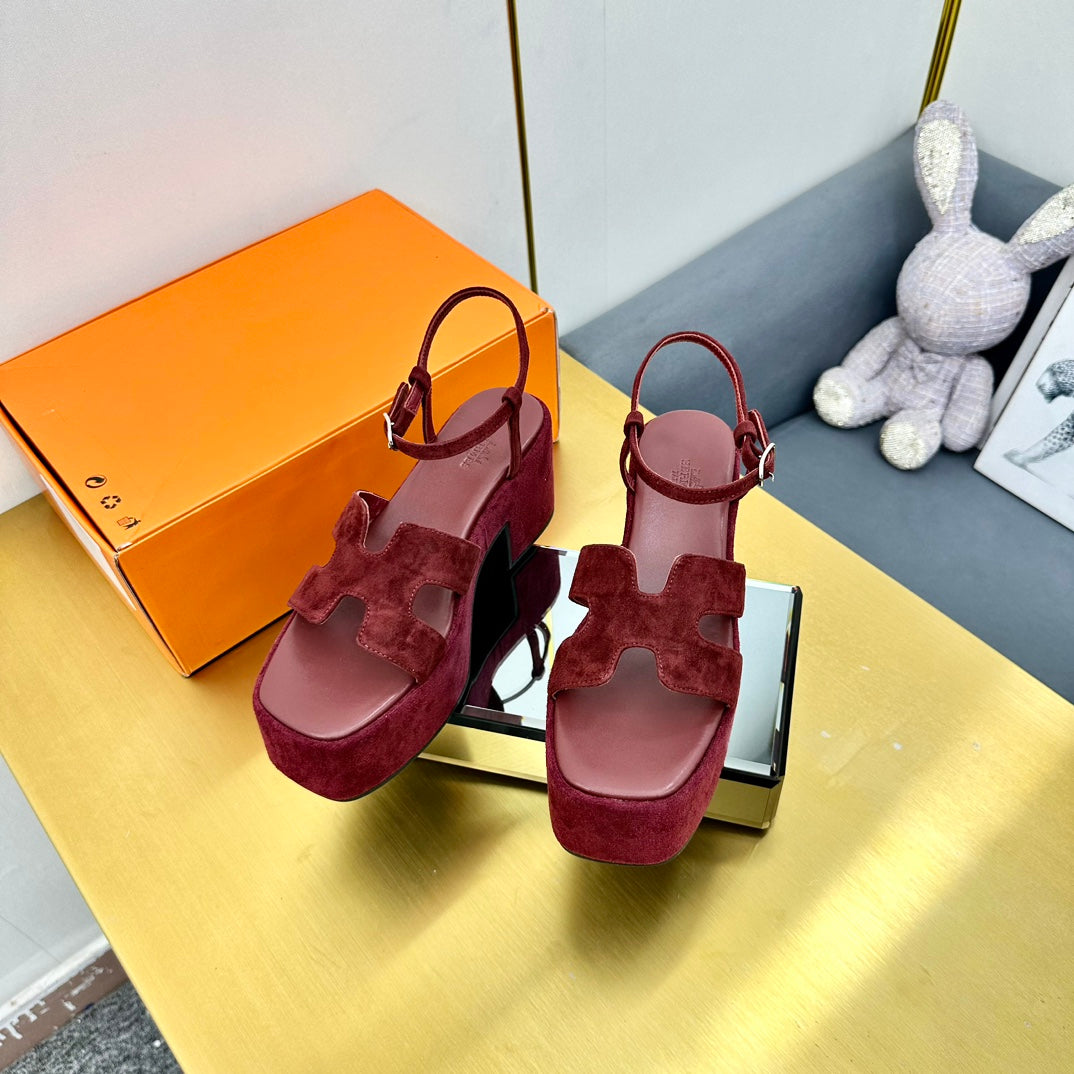 HM Platform Slingback Red Suede 370759