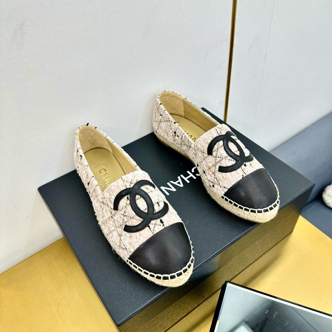 CC 25s Slipâ€“on Espadrilles Creamy White Tweed 297827