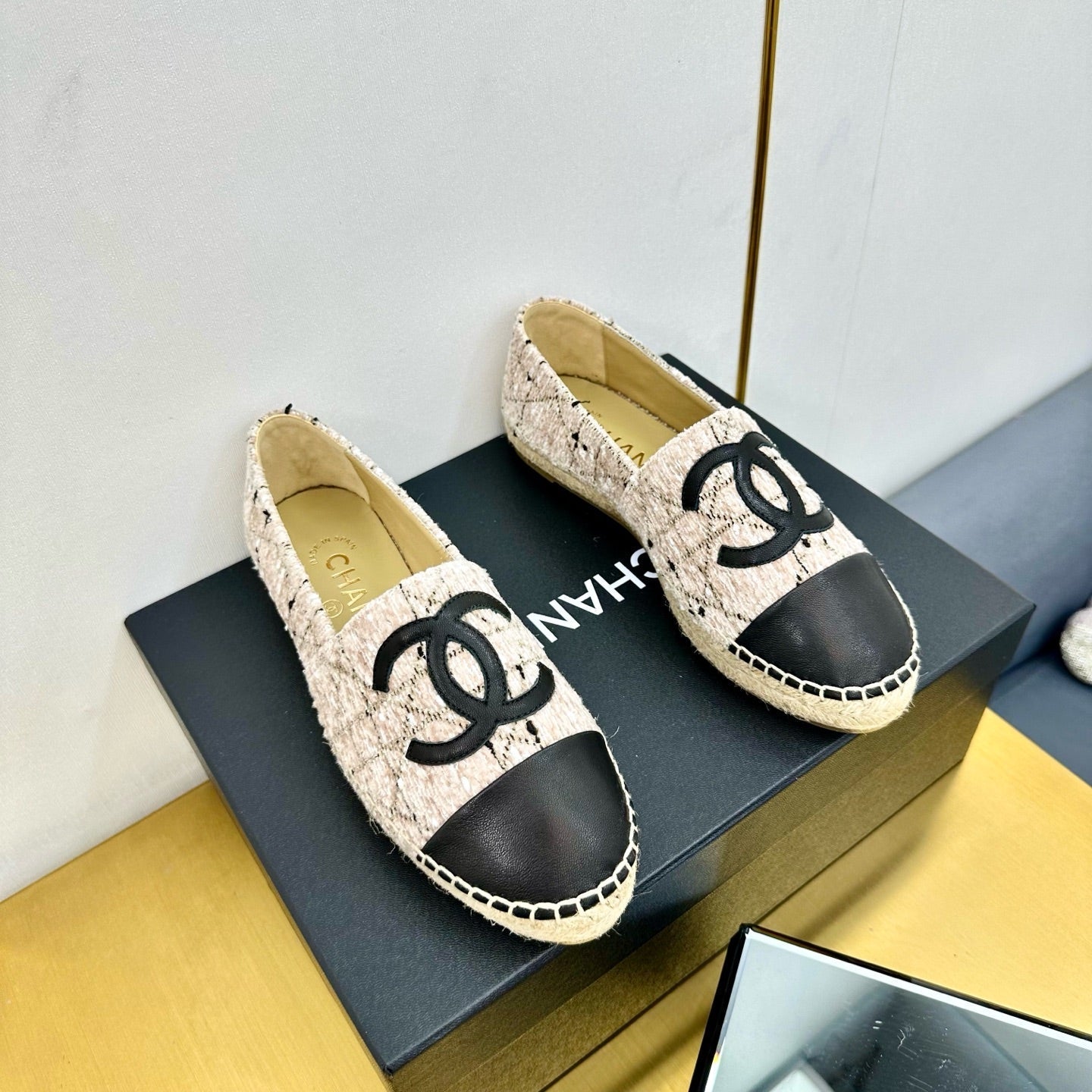 CC 25s Slipâ€“on Espadrilles Creamy White Tweed 297827