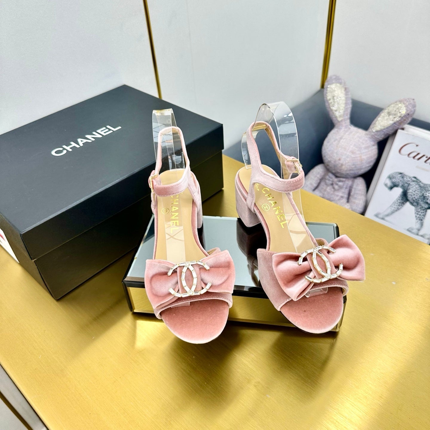 CC 25 Sandal Heels Tea Rose PInk Velvet 238483