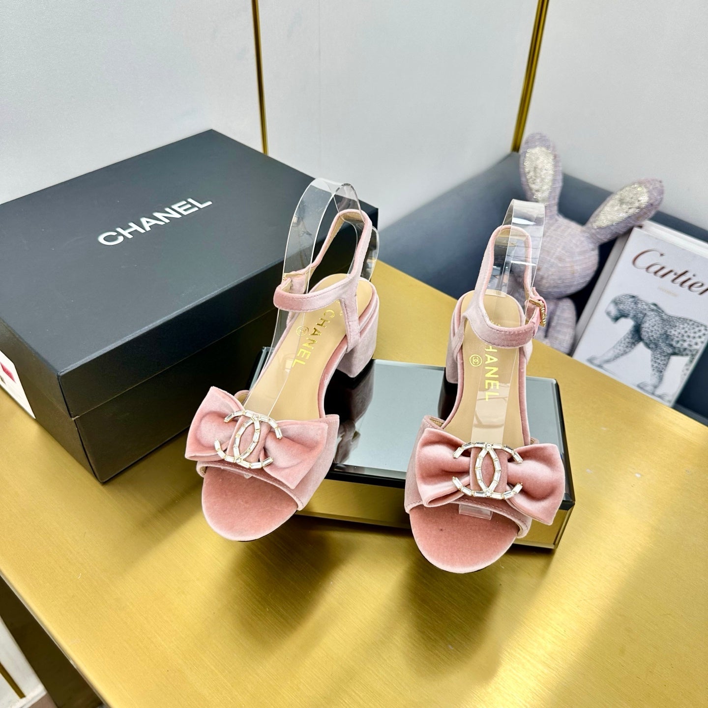 CC 25 Sandal Heels Tea Rose PInk Velvet 238483