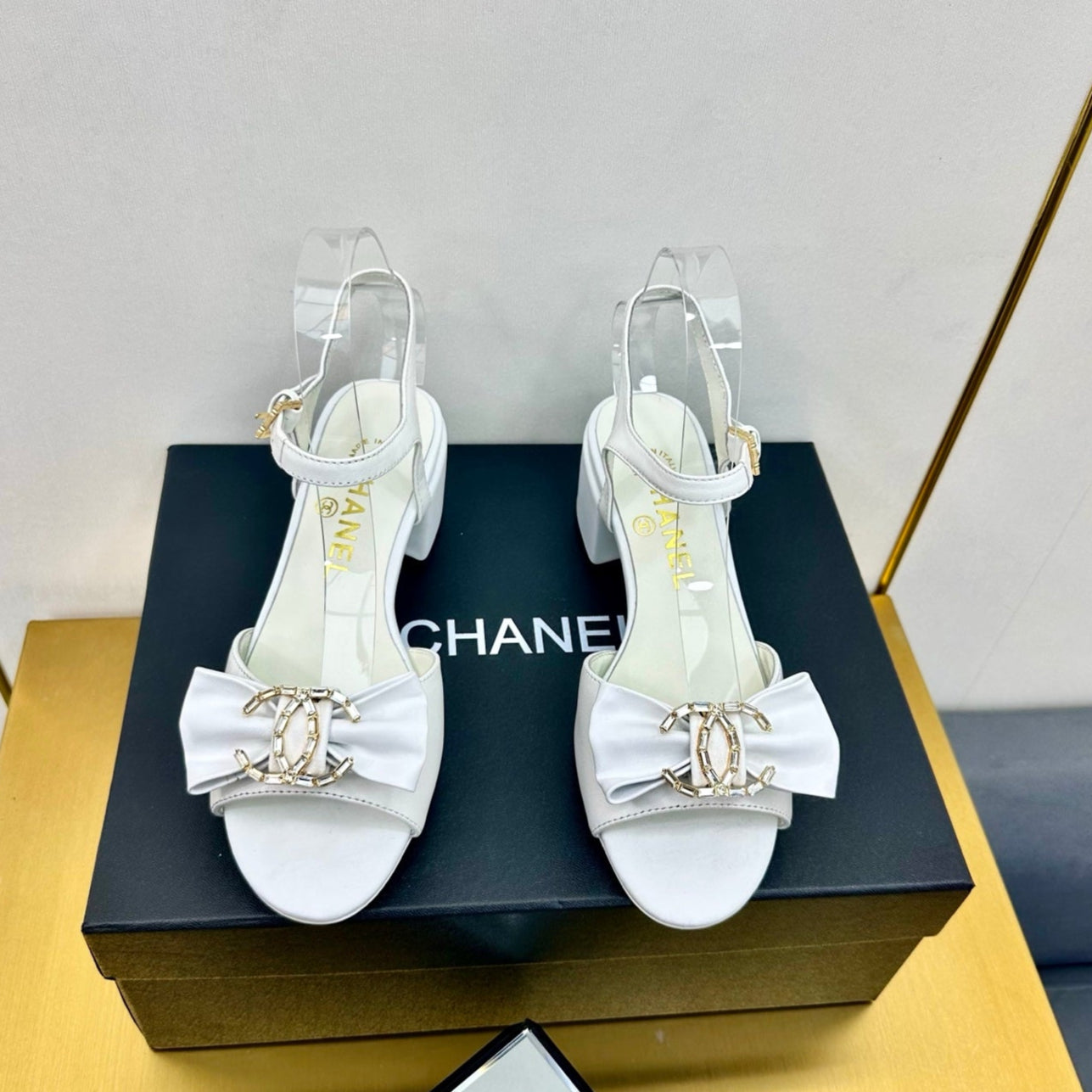 CC 25 Sandal Heels Yellow Sheepskin 238485