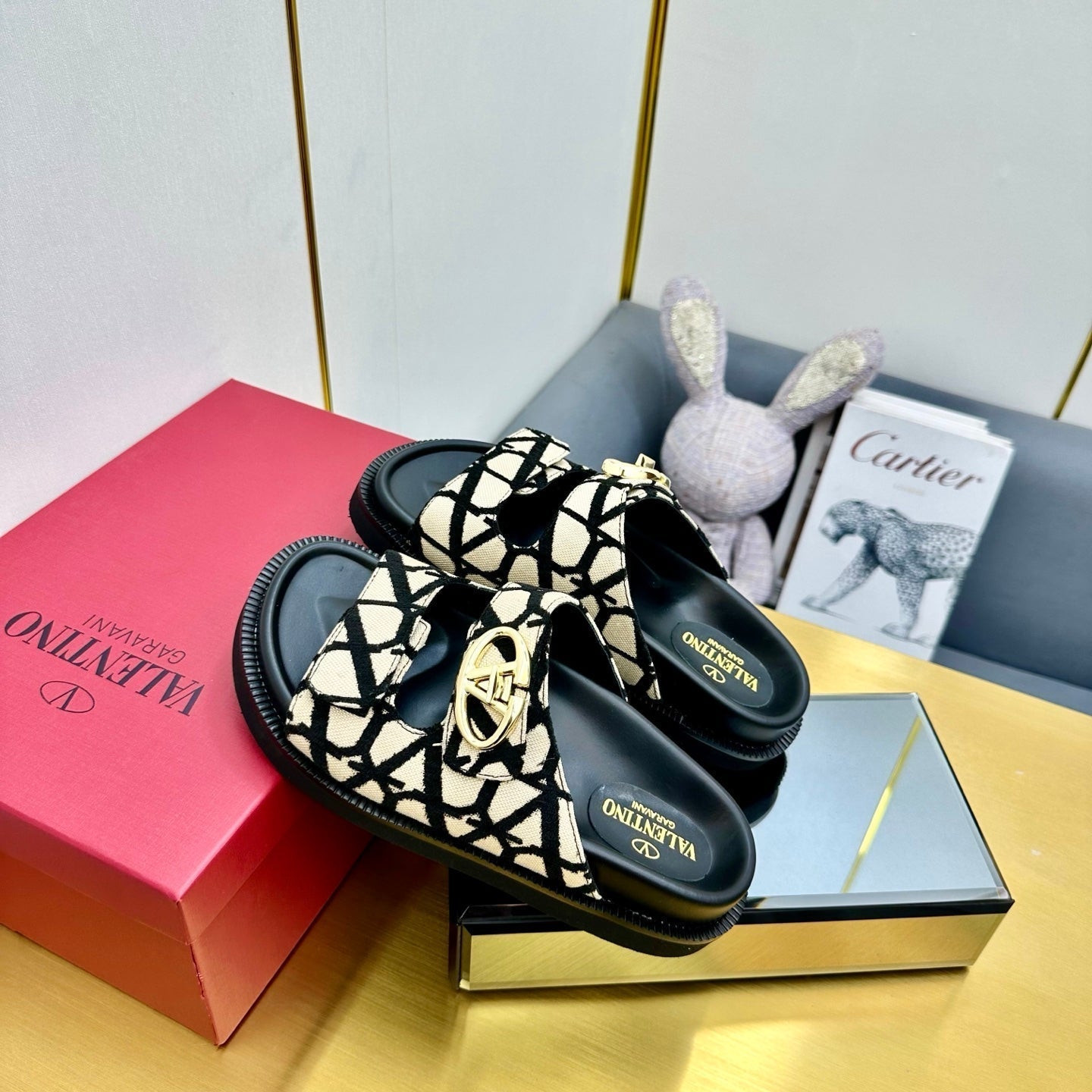 VT 25 Platform Sandals Black Beige Slippers Cowhide