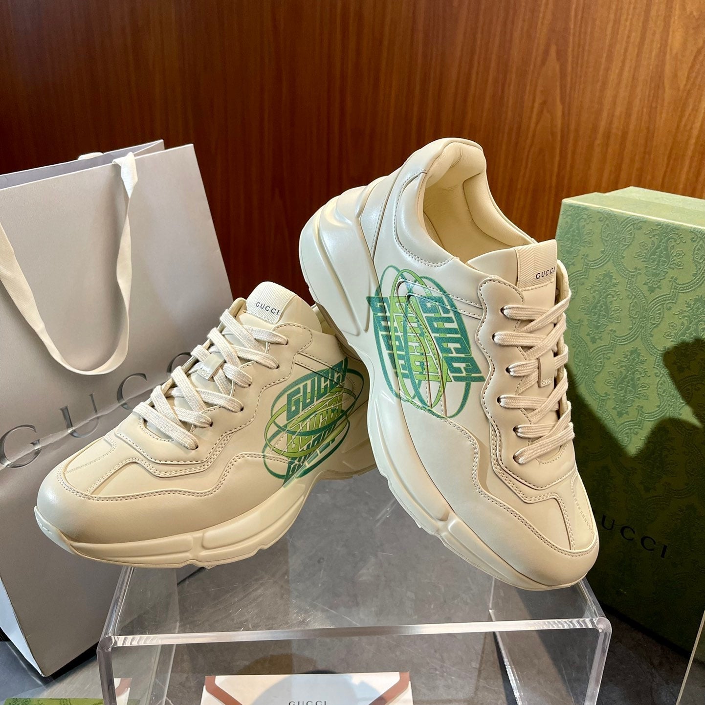 GG Men's Rhyton Sneaker Milk White Calfskin 524489