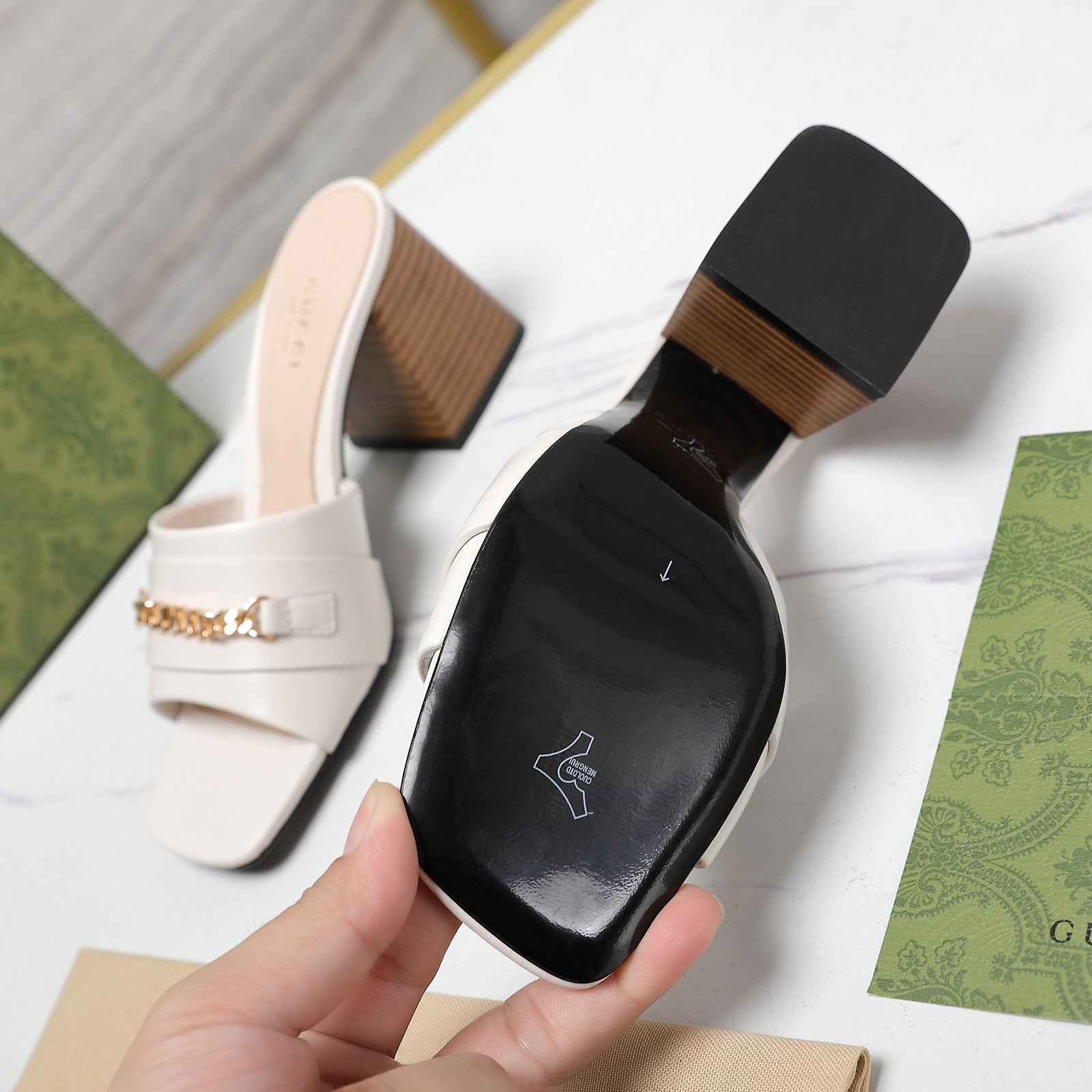 GG High Heels Half Slippers White