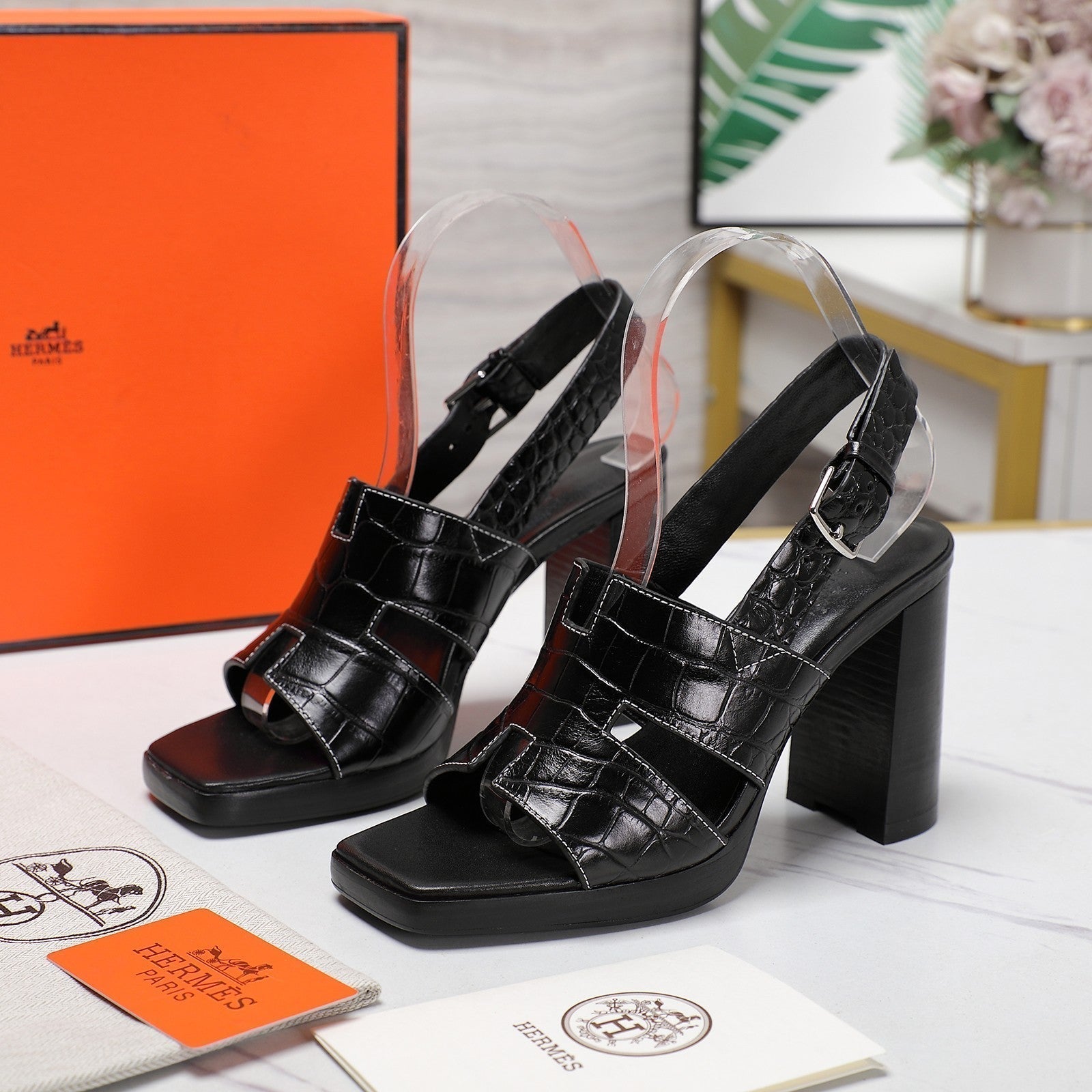 ERIS 95 SANDAL BLACK CALFSKIN PATTERNED