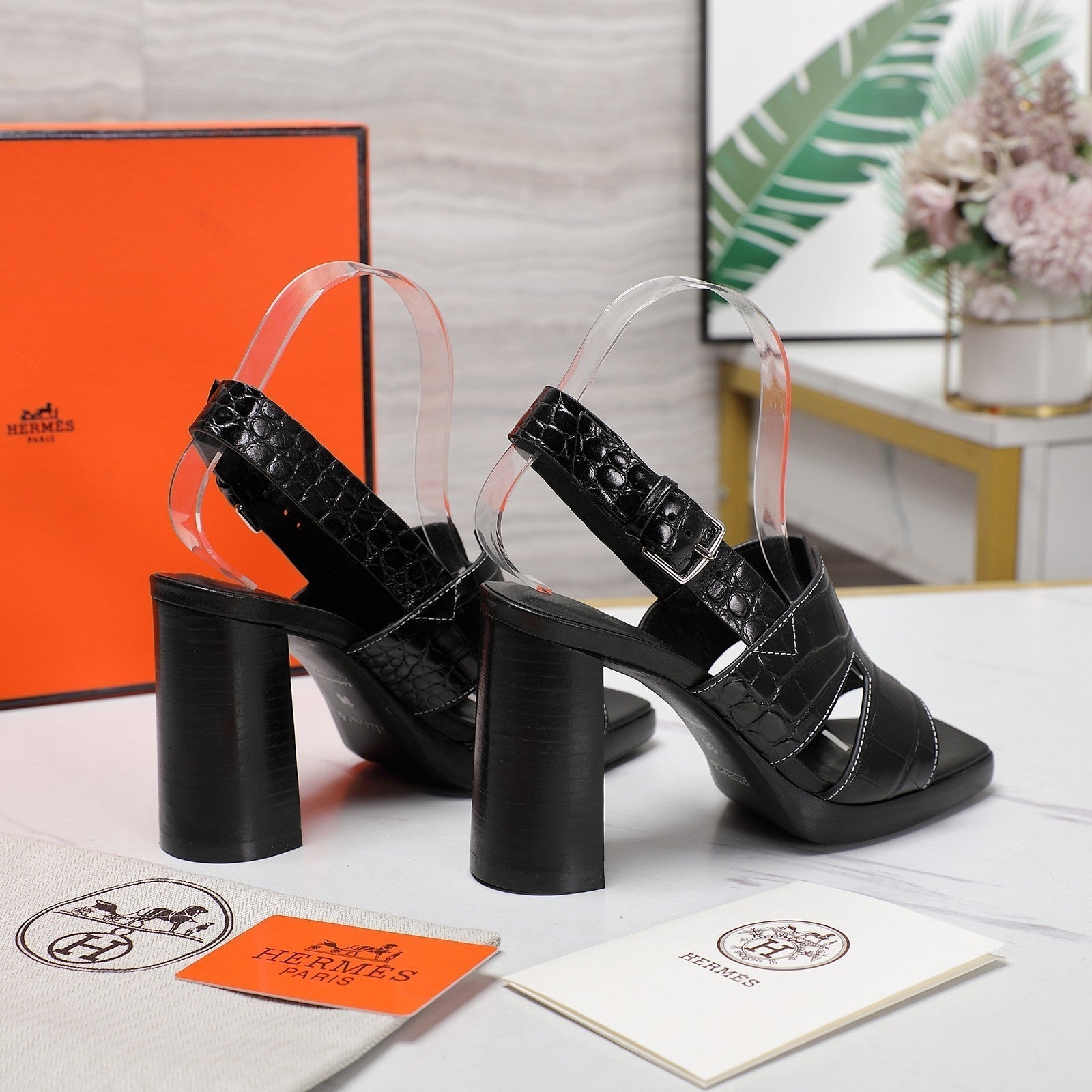 ERIS 95 SANDAL BLACK CALFSKIN PATTERNED