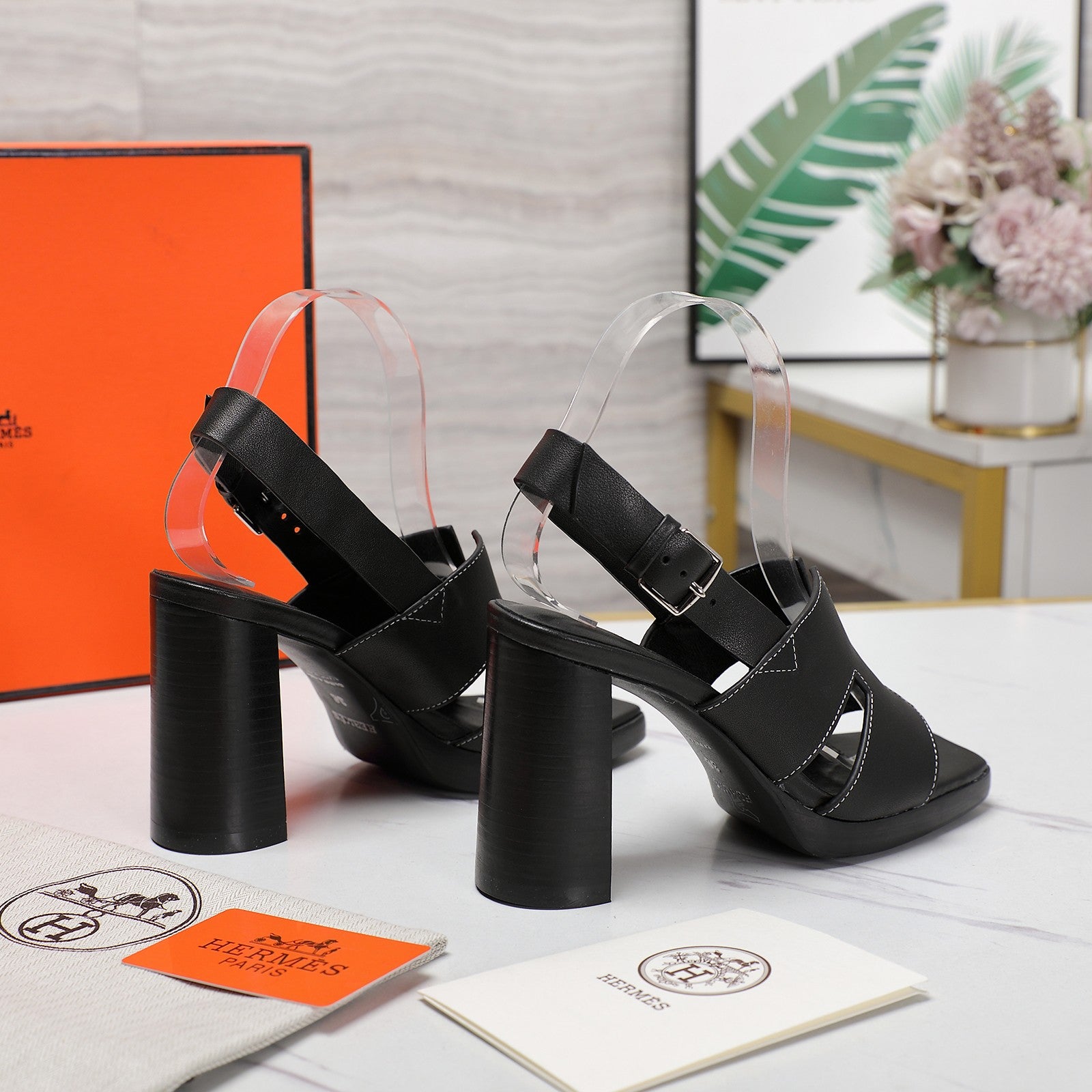 ERIS 95 SANDAL BLACK CALFSKIN