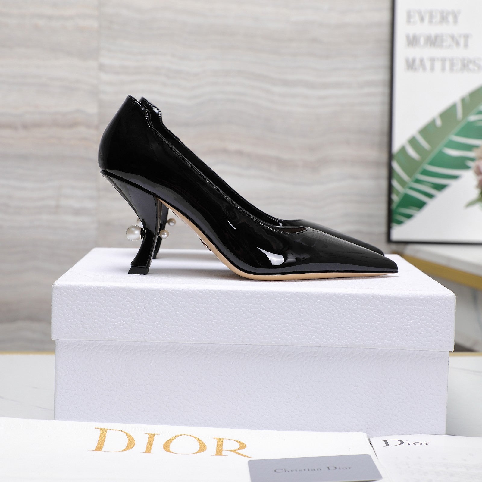 CD Tribales Pump 80mm Glossy Black Cowhide