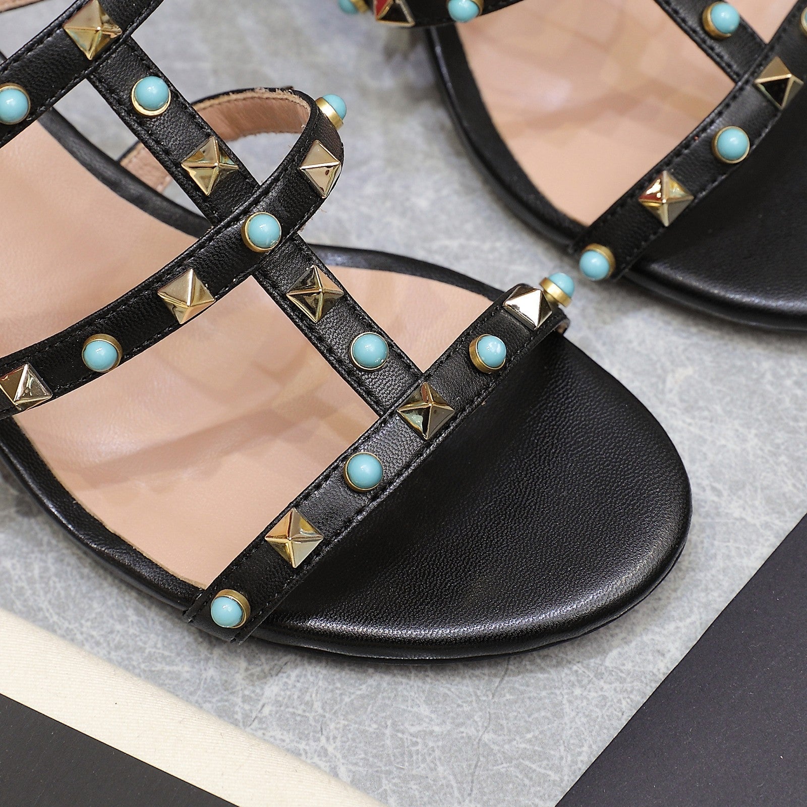VT 25 Rockstud Heeled Sandals Black Sheepskin 289667