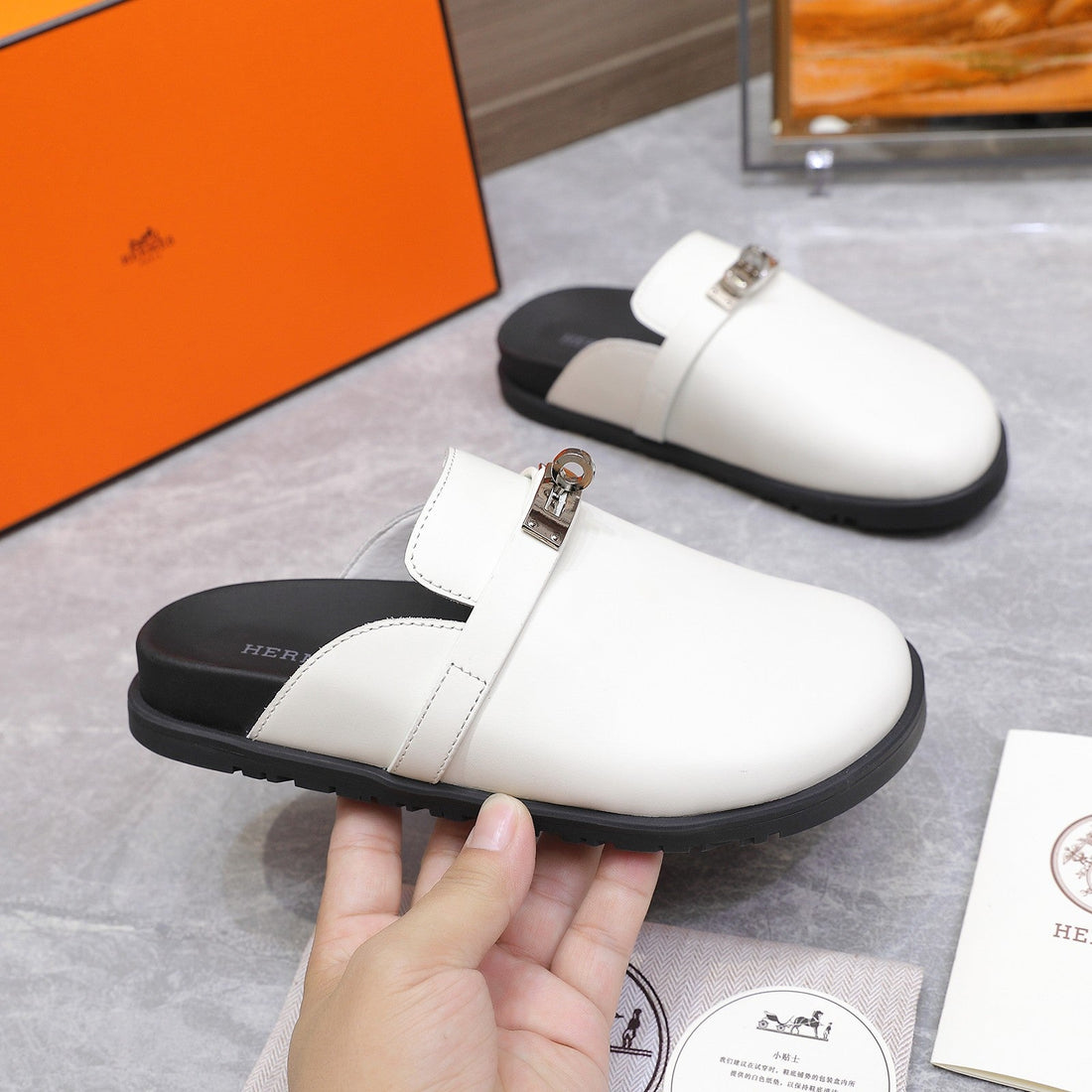 HM 25 Carlotta Mule White Calfskin