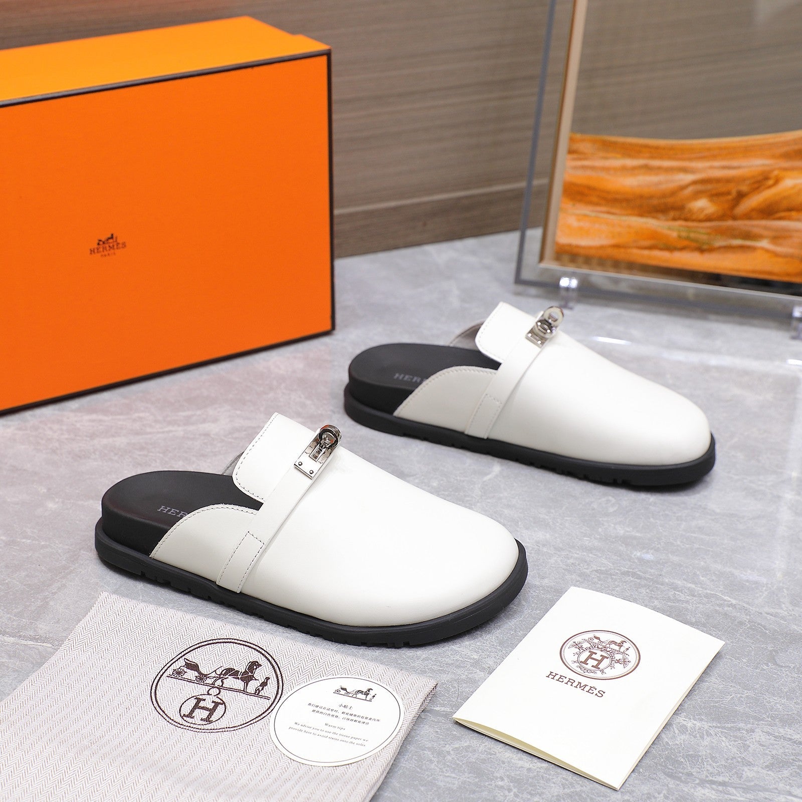 HM 25 Carlotta Mule White Calfskin