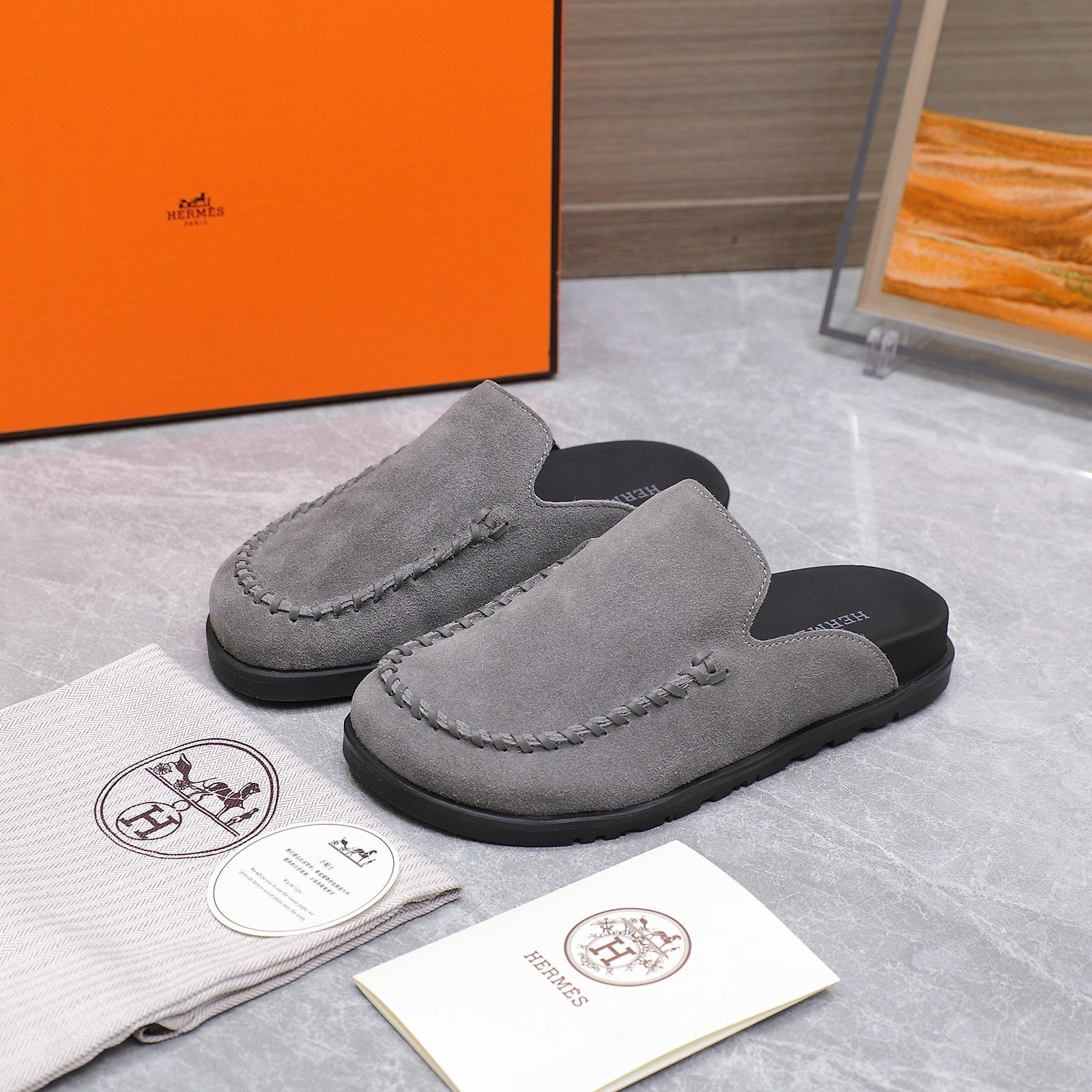 HM 25 Johan Mule Grey Suede