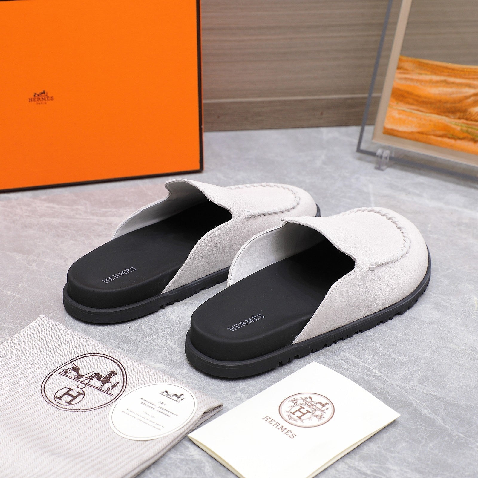 HM 25 Johan Mule Light Grey Suede