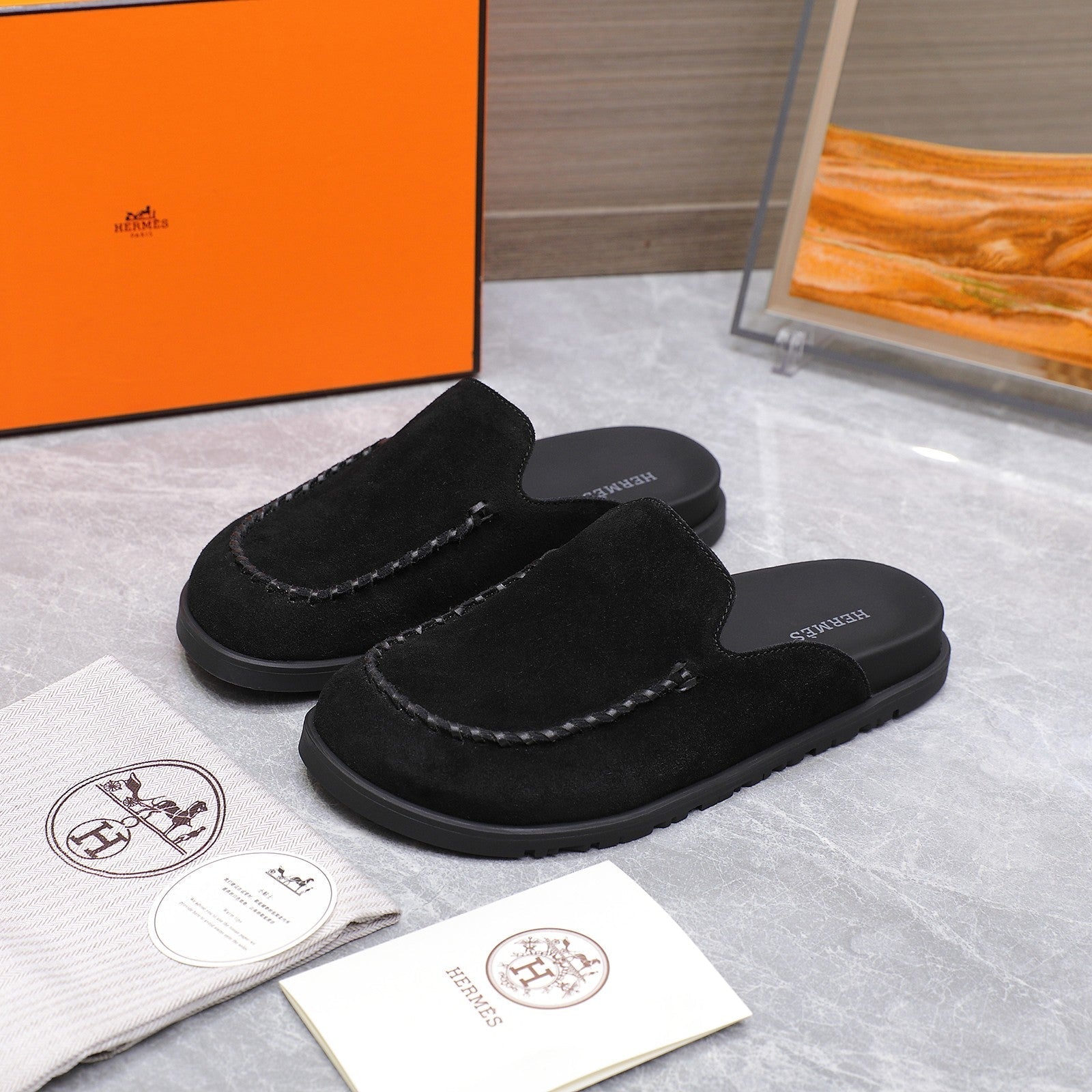 HM 25 Johan Mule Black Suede