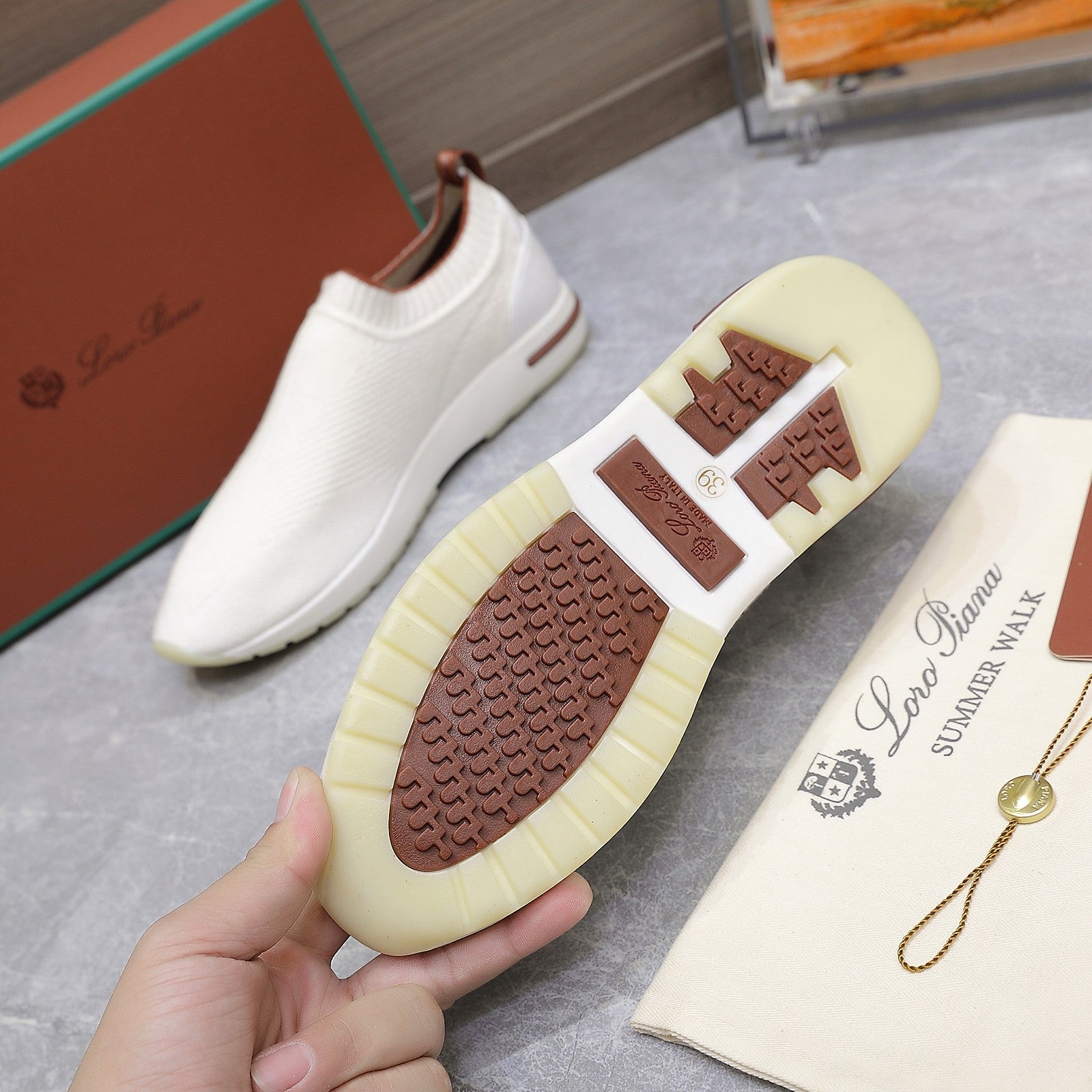 LP lady Flexy Walk Sneaker White Wool And Calfskin 310444