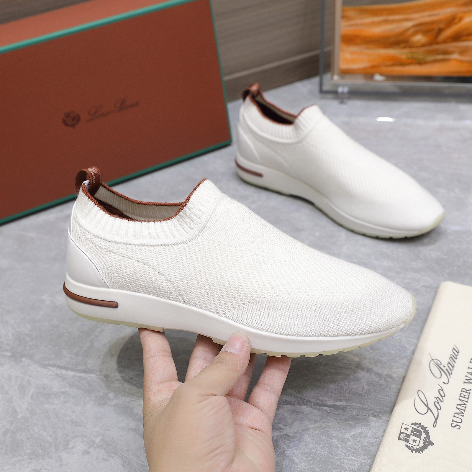 LP lady Flexy Walk Sneaker White Wool And Calfskin 310444