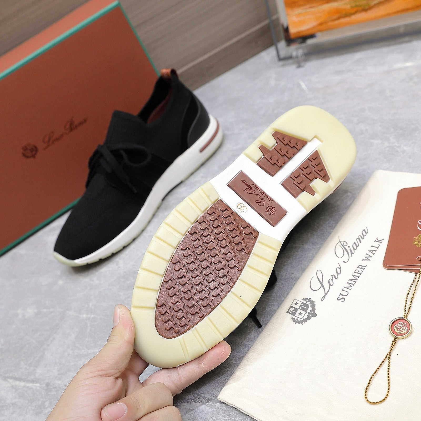 LP lady Flexy Walk Sneaker Black Wool And Calfskin 310456