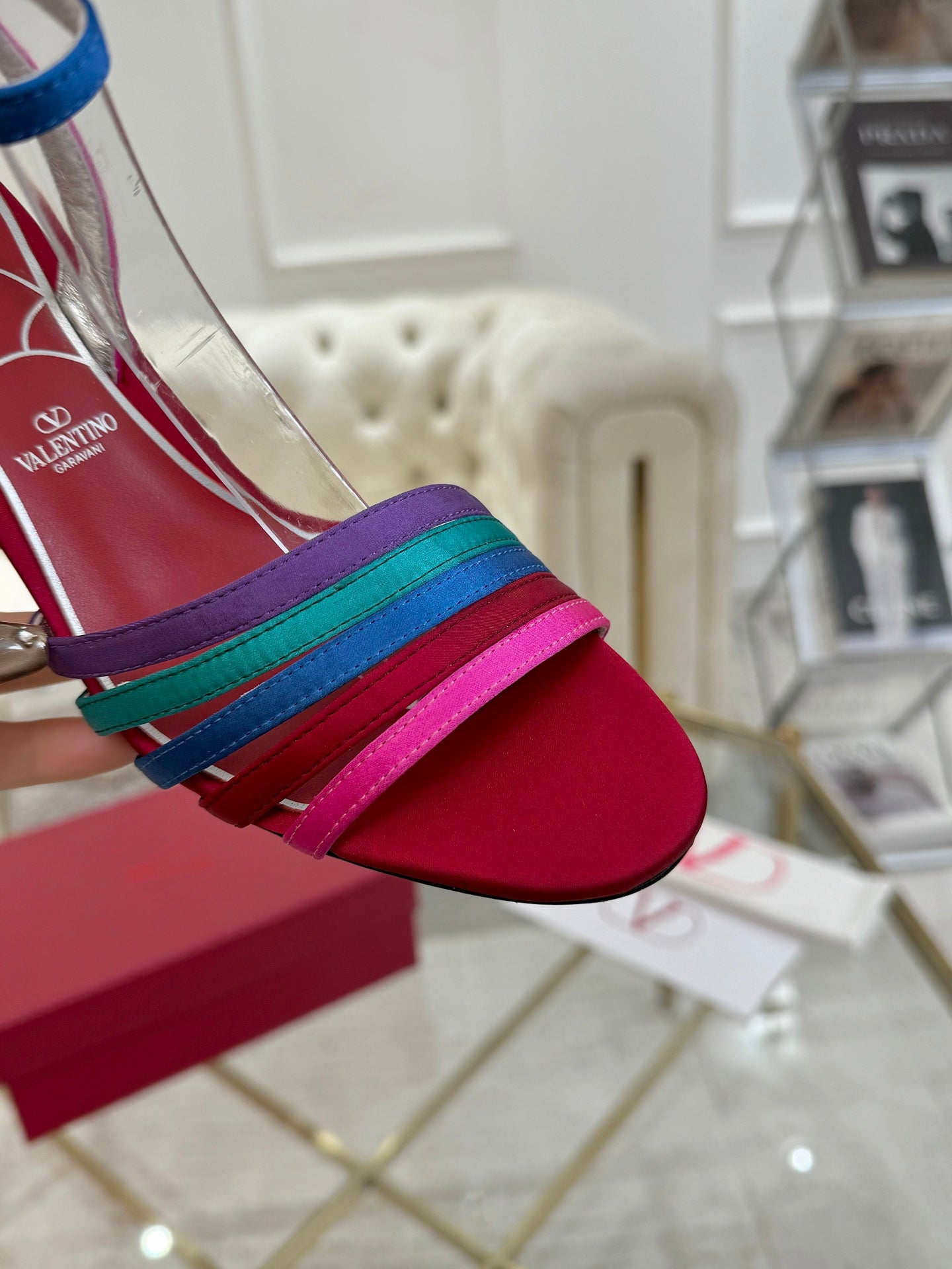 VT 25 Ladycrush Sandals Red Sheepskin 342088