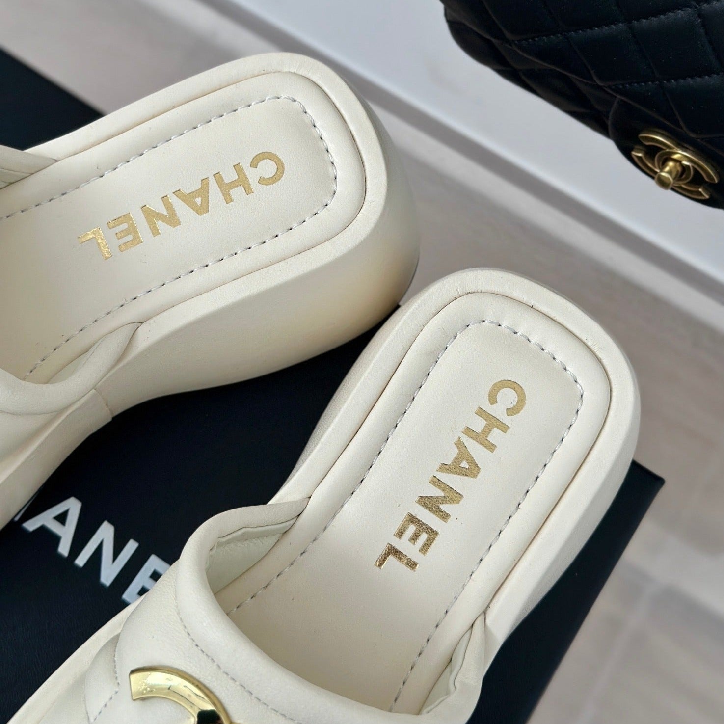 Large Double C Platform Slippers White