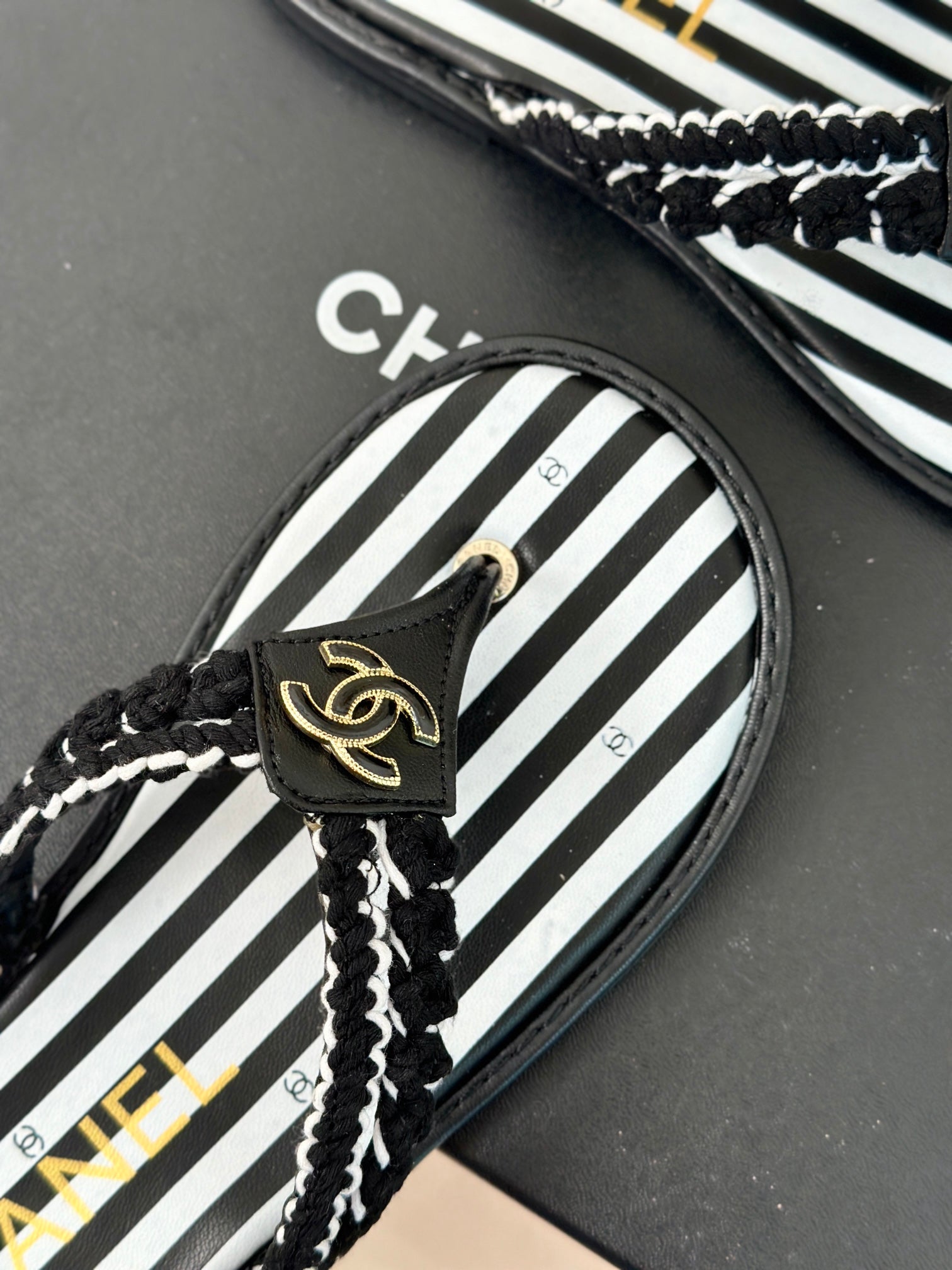 CC 25 Thong Sandal Braided Striped Black White