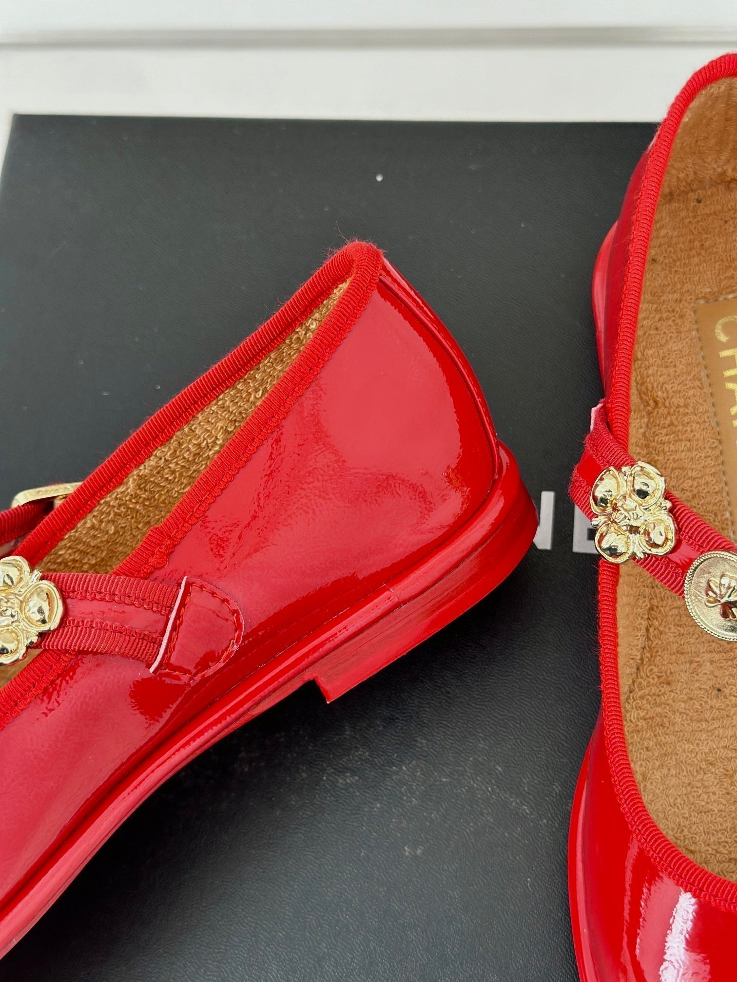 CC Mary Jane Glossy Bright Red Cowhide And Lambskin