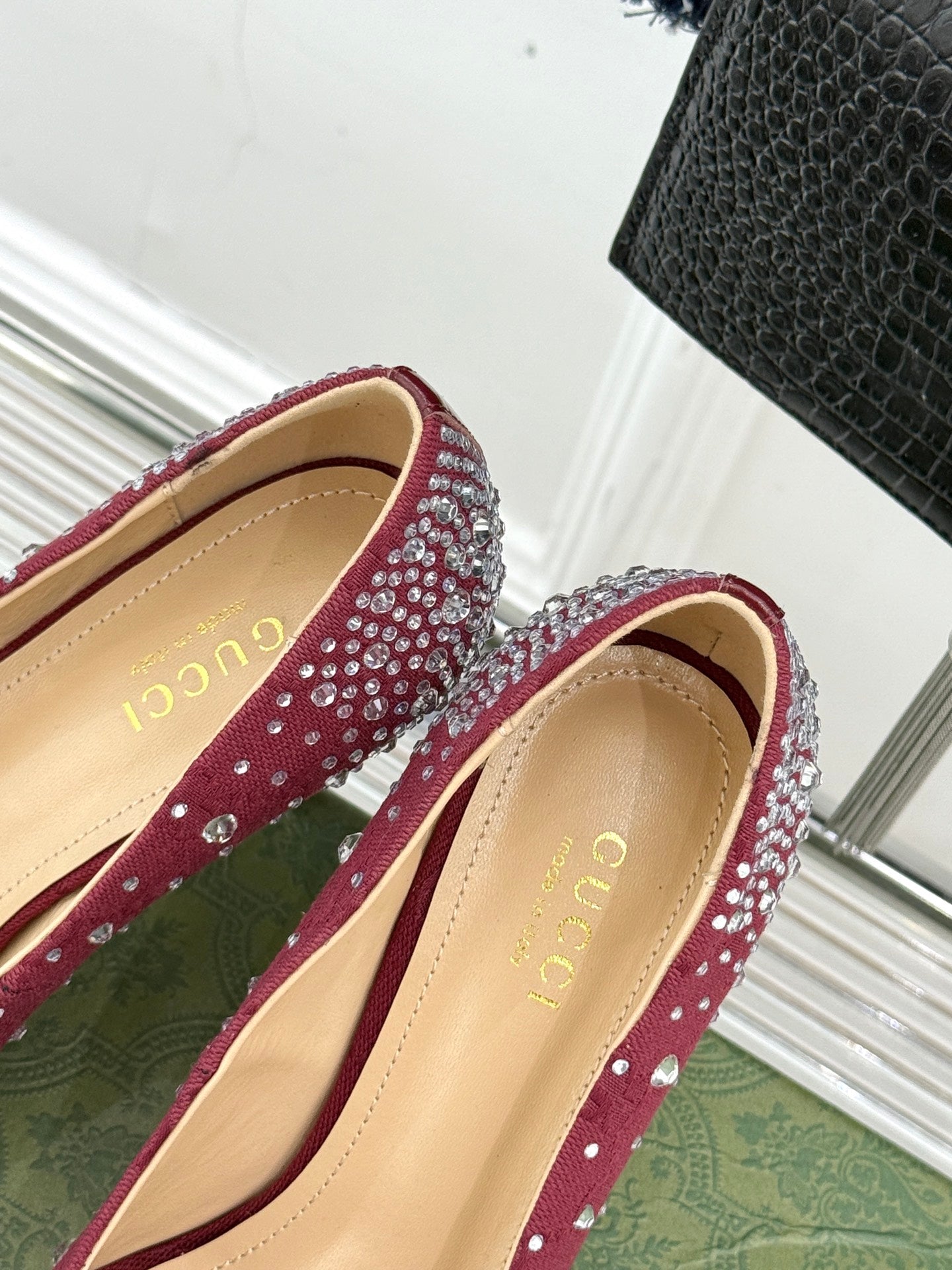 GG Pump 85 Red Ebony Canvas Crystal-Embellished