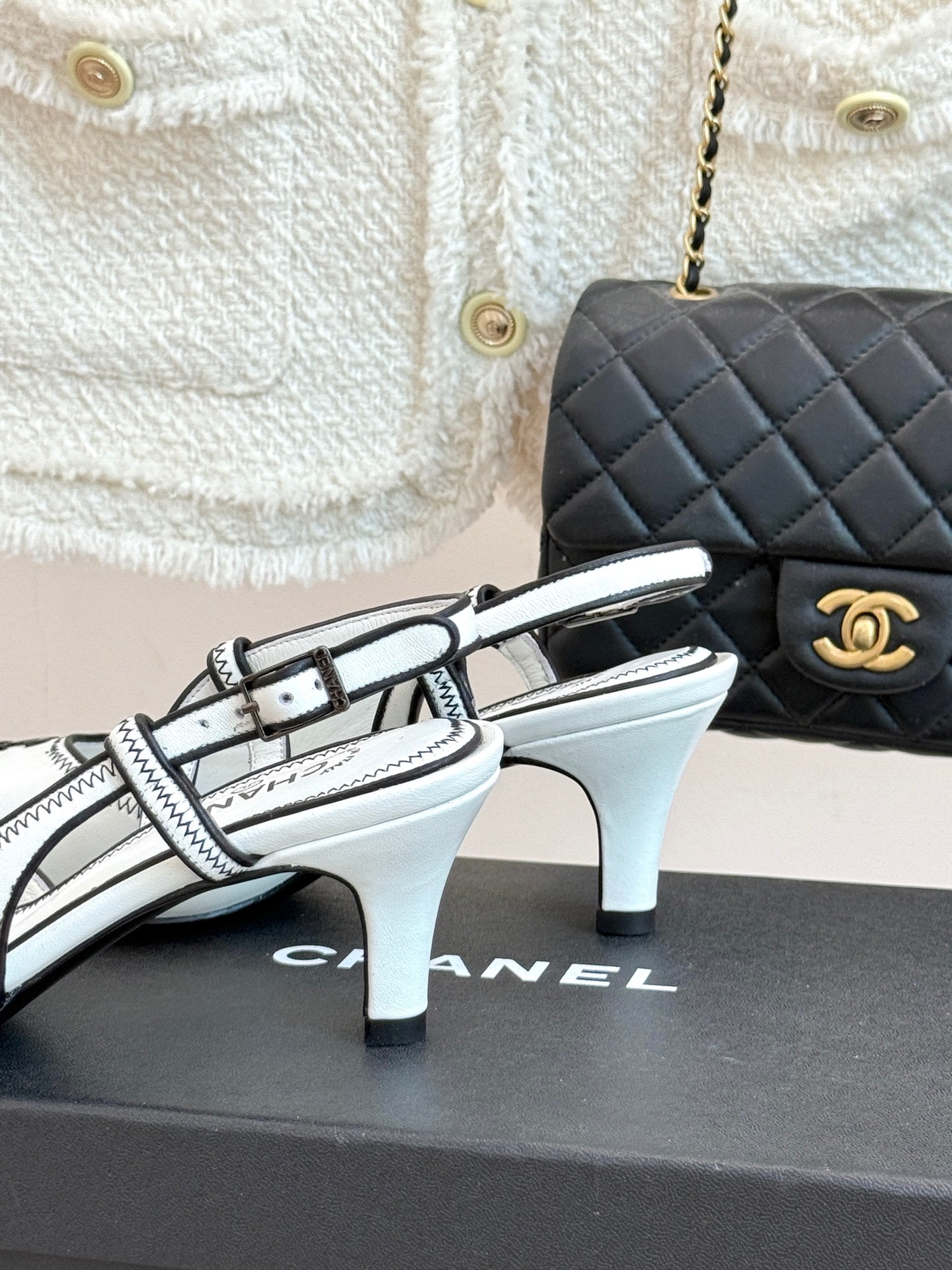 Chanel 25 Slingback White Black Sheepskin 473059
