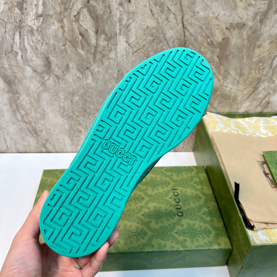 GG Men's ACE Sneaker Green Calfskin 525958