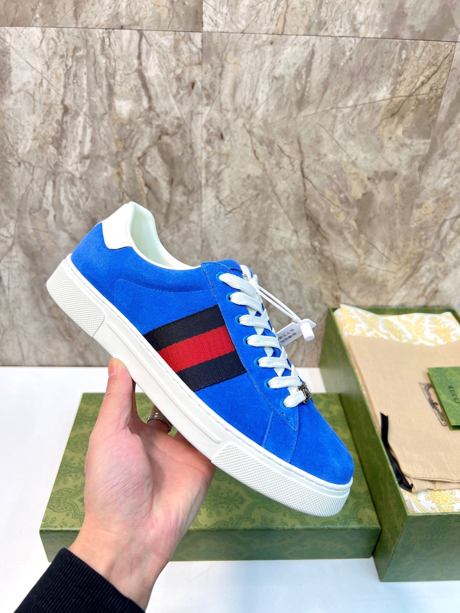 GG Men's ACE Sneaker Blue Suede 525962