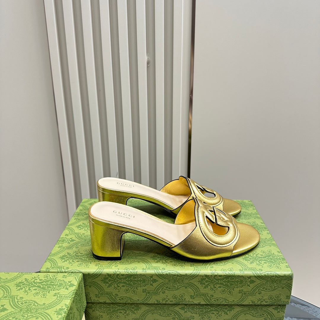 MID-HEEL 5 CM MULE IN GOLDEN CALFSKIN