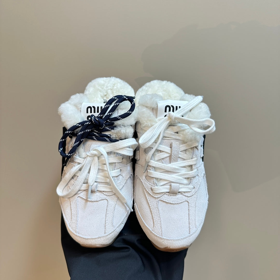 Miu x Balance 530 SL Mule White Suede