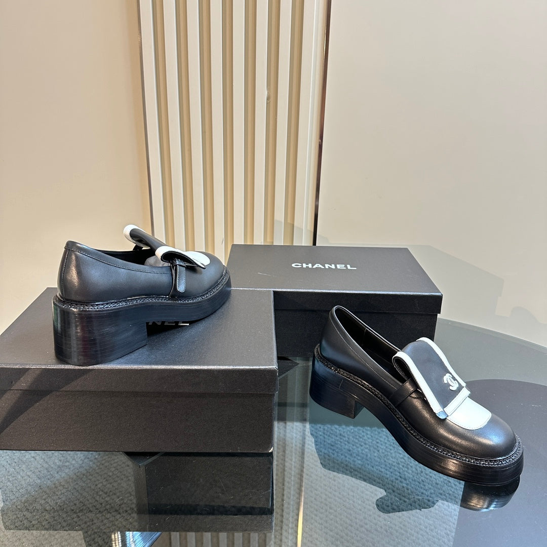 CC Moccasins 65mm Black Calfskin