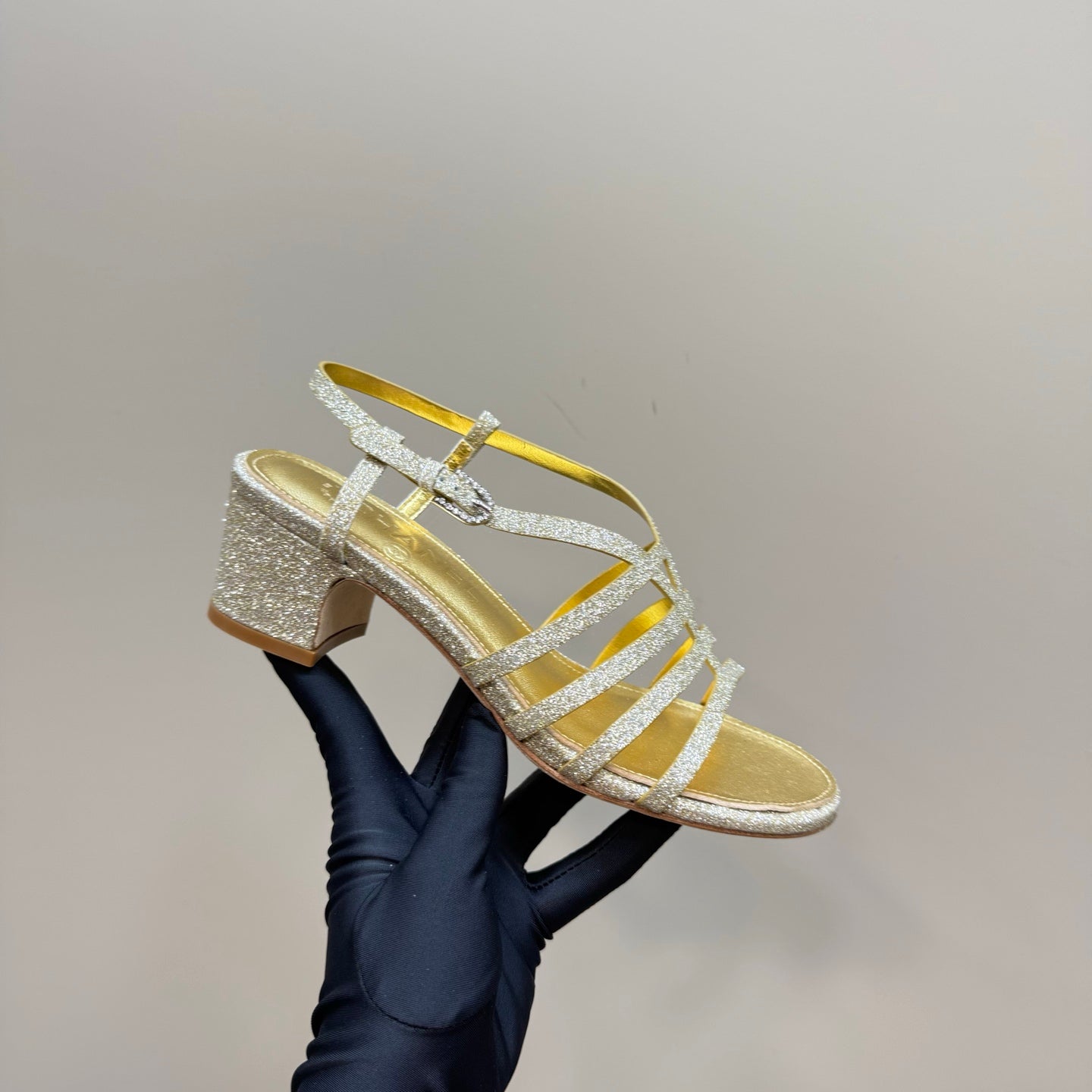 CC 25 Sandal Heels Gold Sheepskin 239418