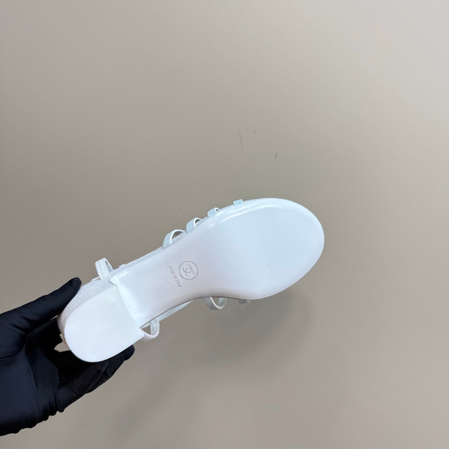 CC 25 Sandal Heels White Sheepskin 239419