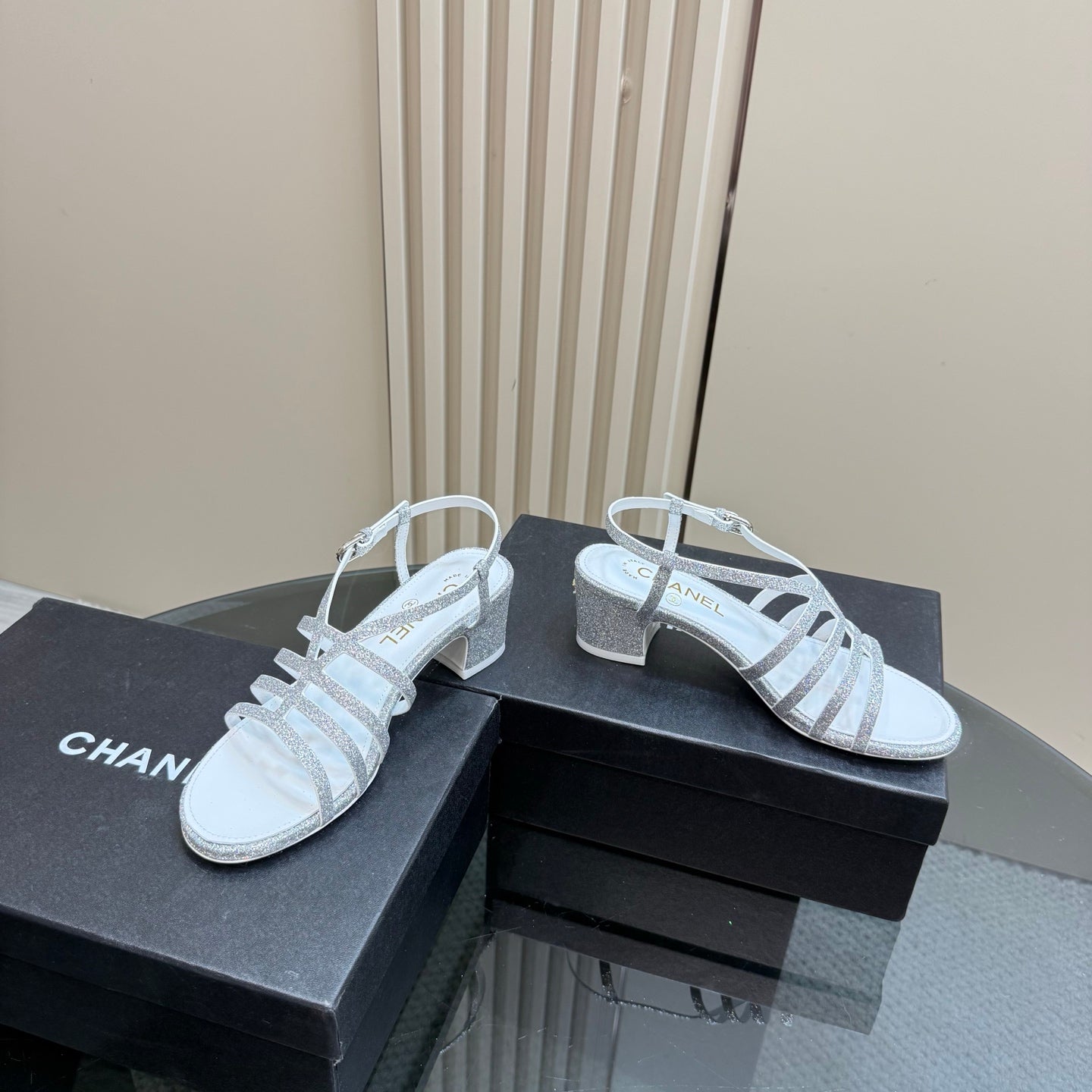 CC 25 Sandal Heels Silver Sheepskin 239420