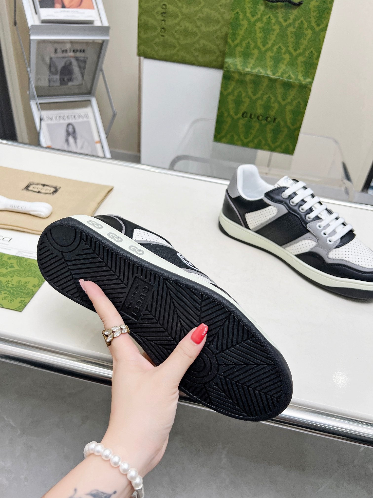 GG Men's MAC80 Sneaker White Black Cowhide 539519